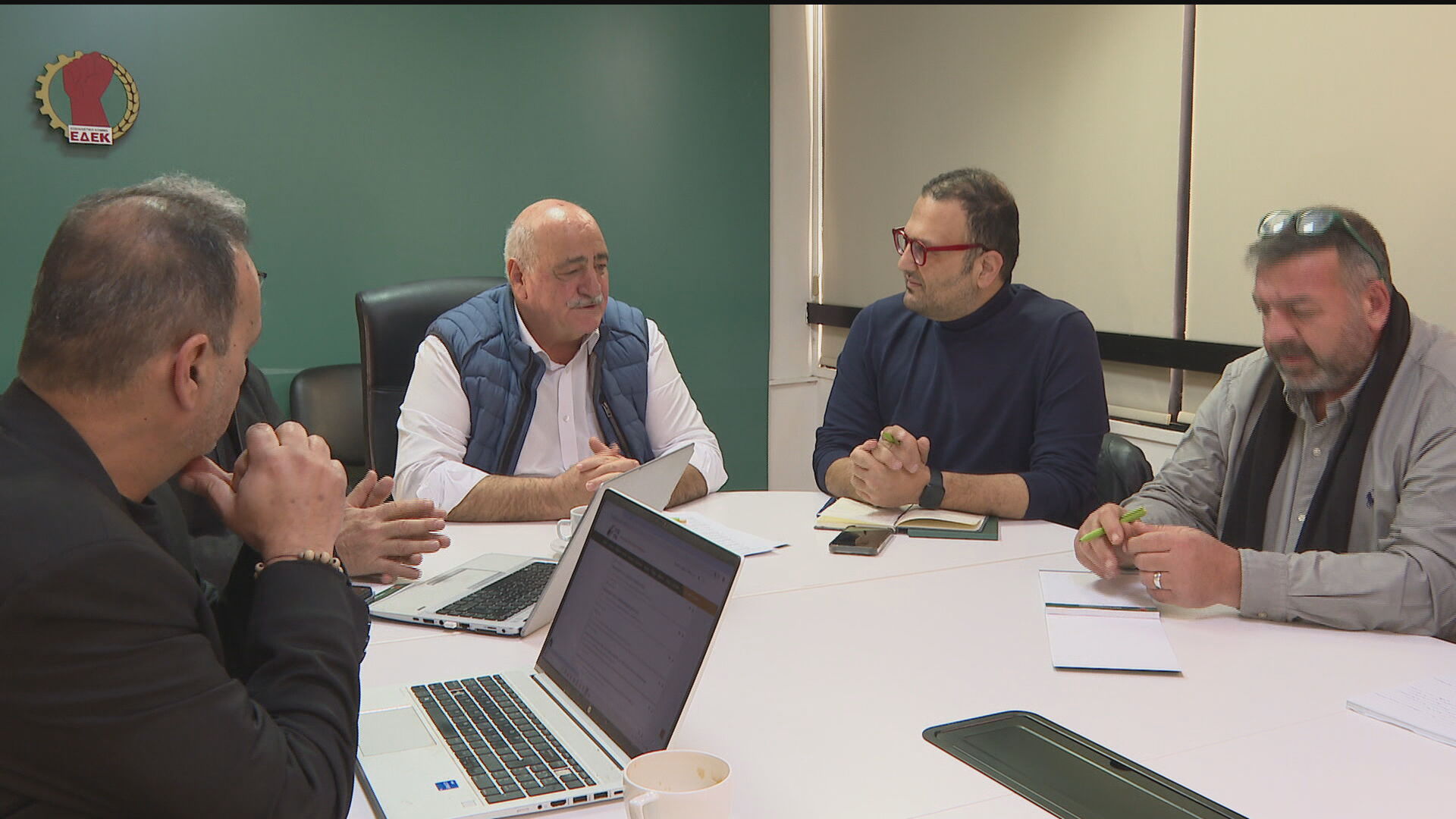 Ο πρώτος «Πολιτικός καφές» στην ΕΔΕΚ 