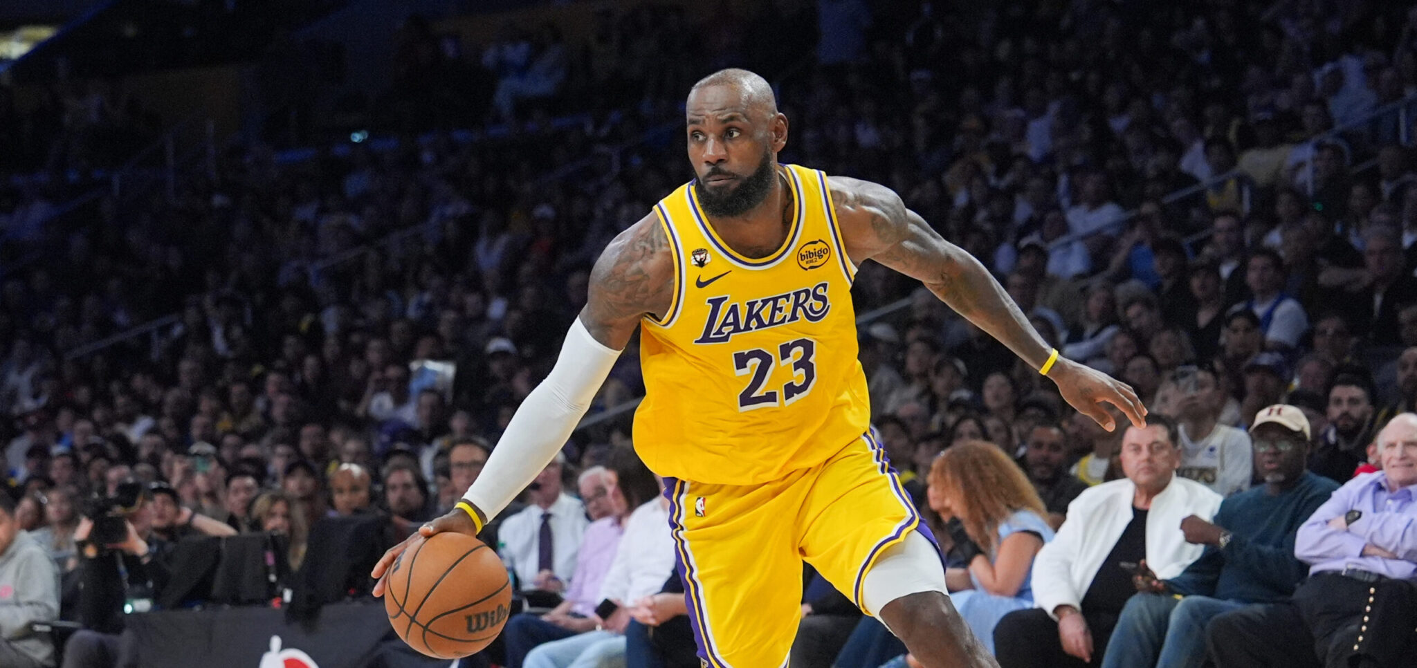 Ο ΛεΜπρόν Τζέιμς οδήγησε τους Λέικερς σε νίκη επί των Γουόριορς χωρίς Ντόντσιτς