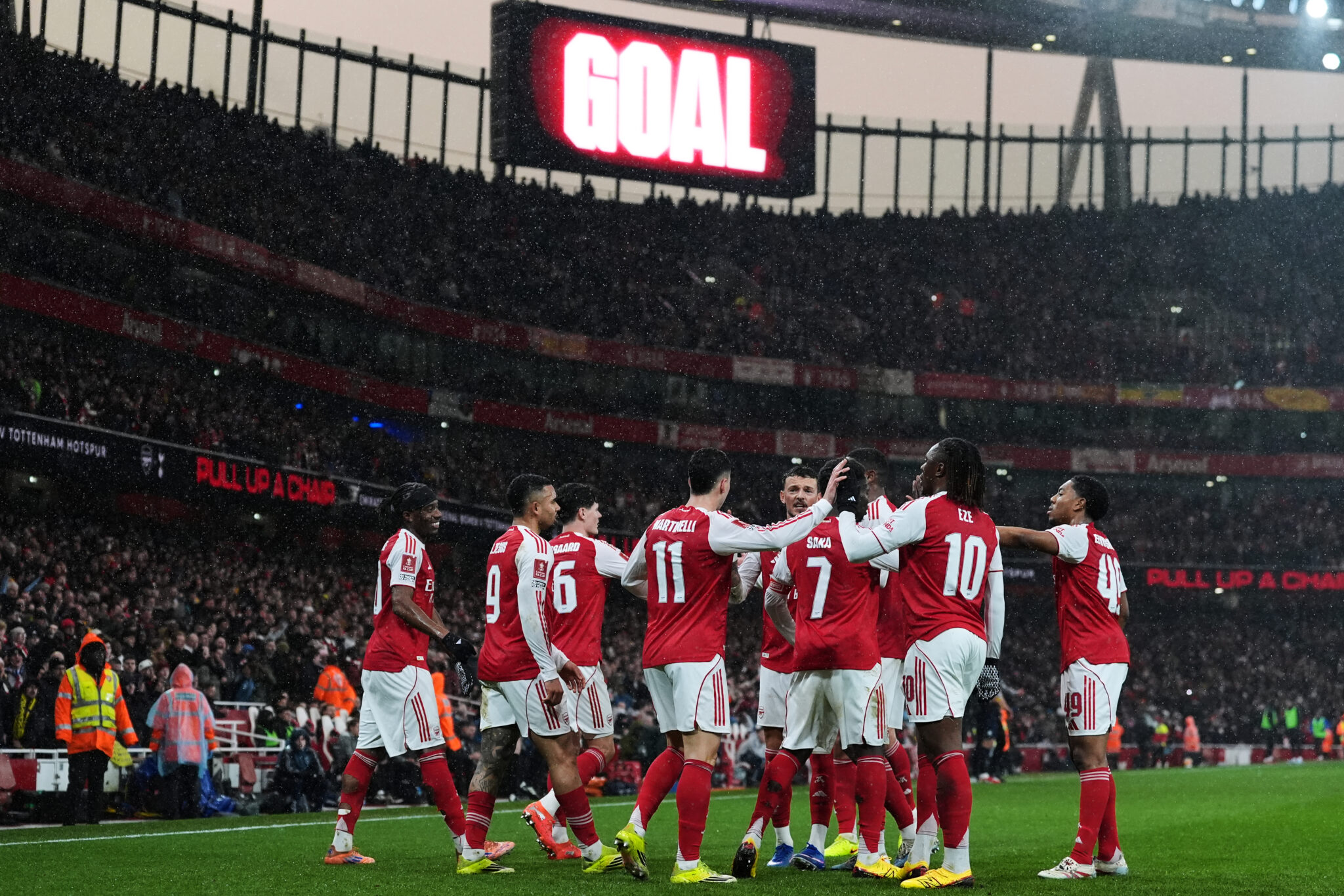 Πρόκριση για την Άρσεναλ με show ενός ημιχρόνου