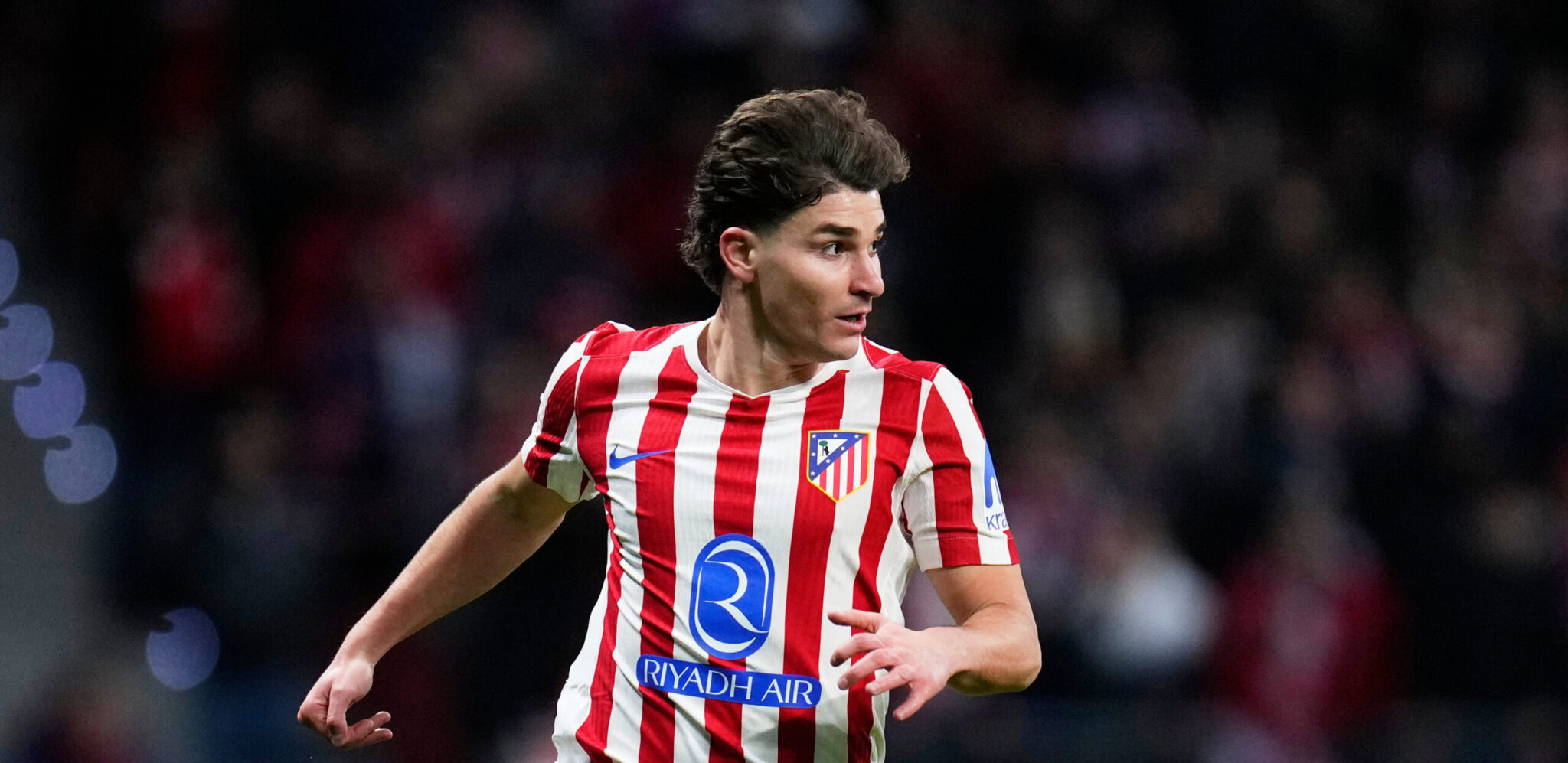 «Φεύγει από την Ατλέτικο και υπογράφει στη Μπαρσελόνα ο Άλβαρες»