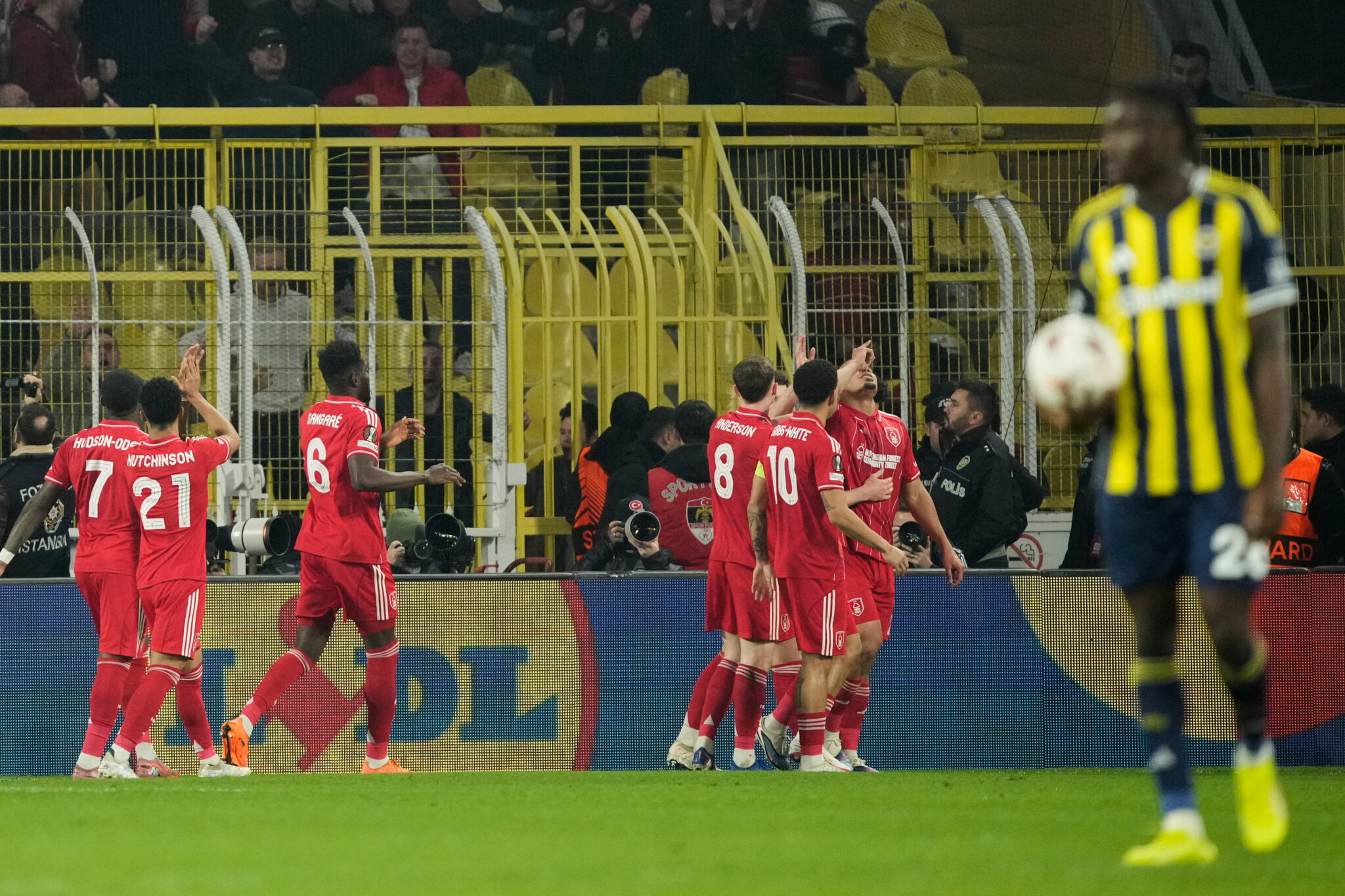 Άλωσε το Ζάγκρεμπ με υπογραφή Καρέτσα η Γκενκ, τριάρα… πρόκρισης μέσα στην Τουρκία η Νότιγχαμ