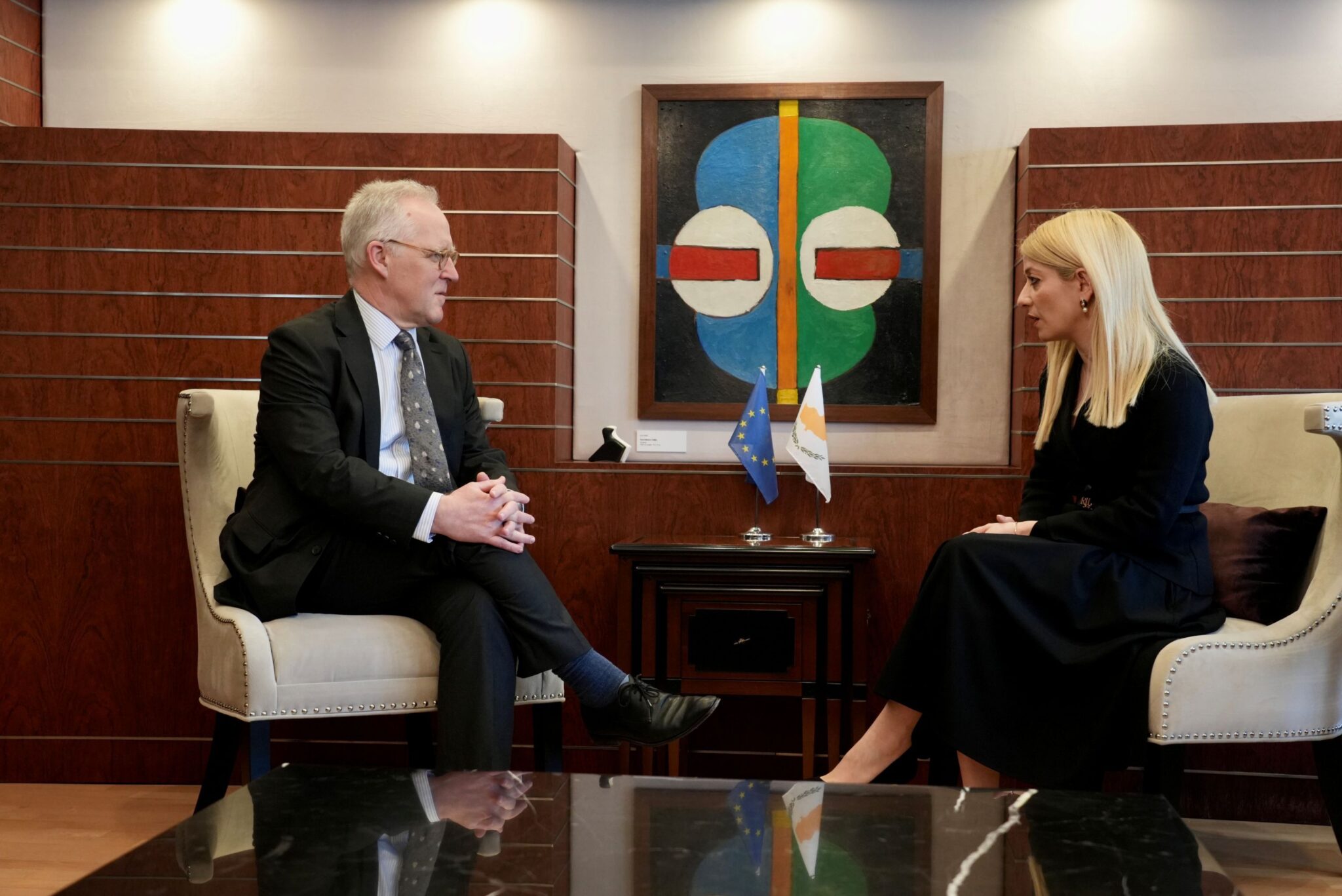 Ύπατος Αρμοστής: Το ΗΒ παρακολουθεί στενά τις εξελίξεις στο Κυπριακό