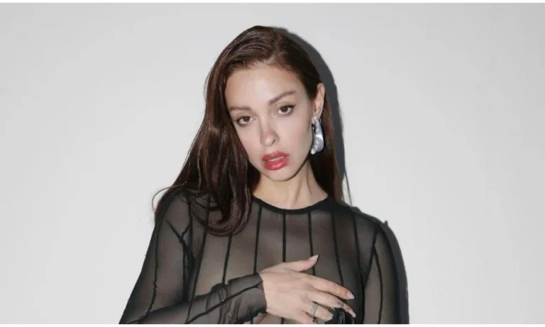 Ελένη Φουρέιρα: Αυτή είναι η συνεργασία που ονειρεύεται – «Της στέλνω συνέχεια μηνύματα»