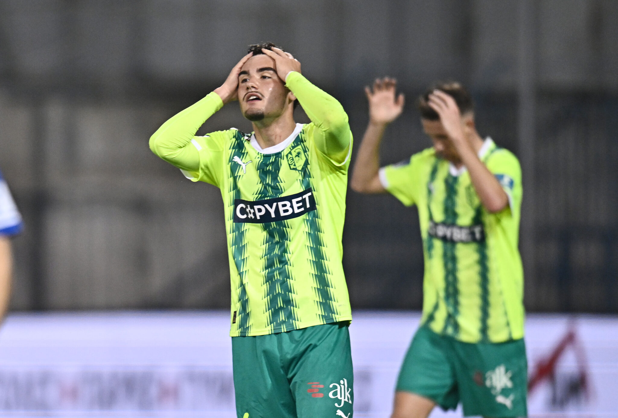 «Έσβησε» στην επανάληψη και έχασε μοναδική ευκαιρία η ΑΕΚ