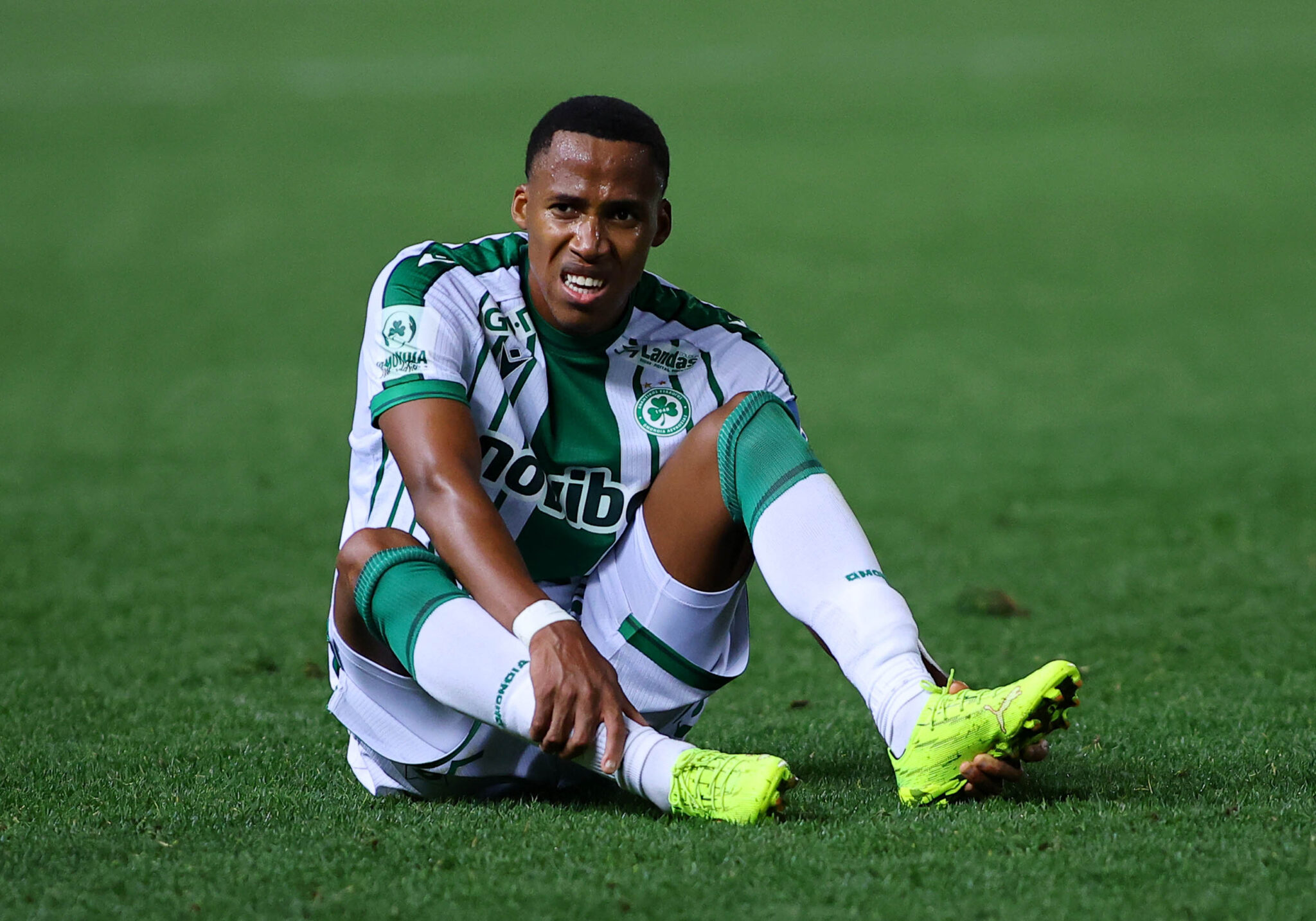 Σε αναμμένα κάρβουνα για Μαγιαμπέλα στην Ομόνοια – Εν αναμονή των εξετάσεων