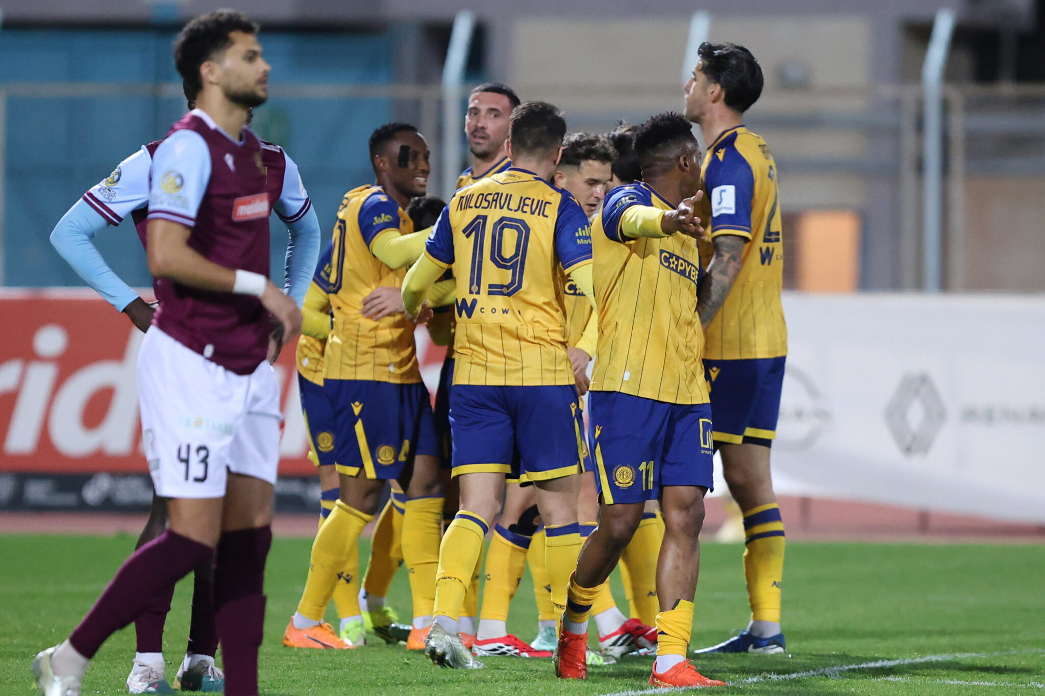 Νίκησε στο… ρελαντί την Ένωση και πιέζει για εξάδα η ΑΕΛ (ΒΙΝΤΕΟ)