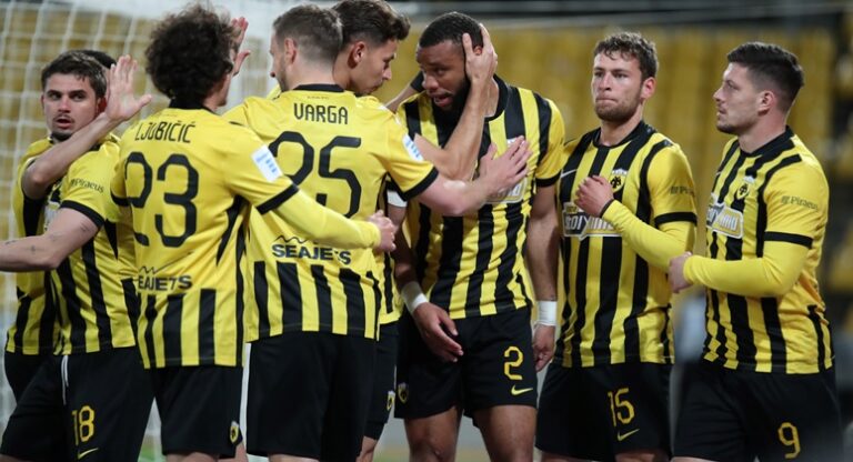 Σαρωτική ΑΕΚ, επέστρεψε στην κορυφή με τεσσάρα-δήλωση