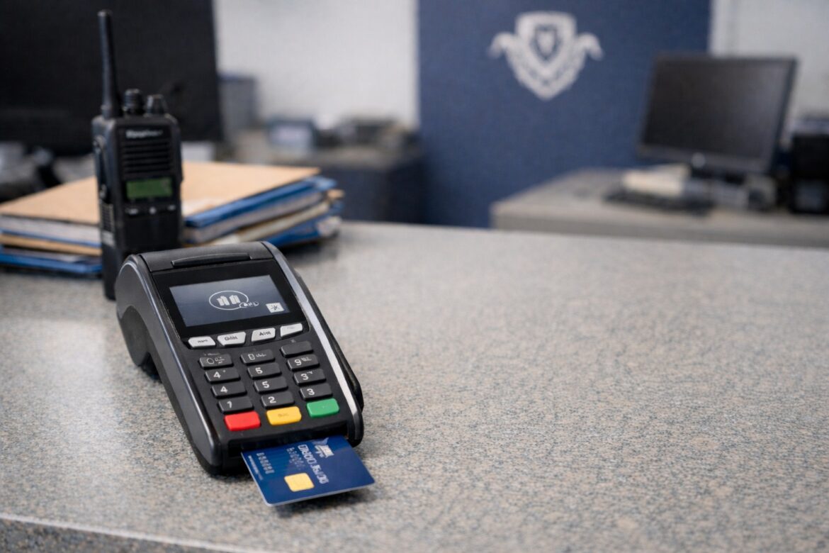Απέκτησε POS η Αστυνομία: Σε αυτά τα σημεία μπορείς να πληρώσεις με κάρτα