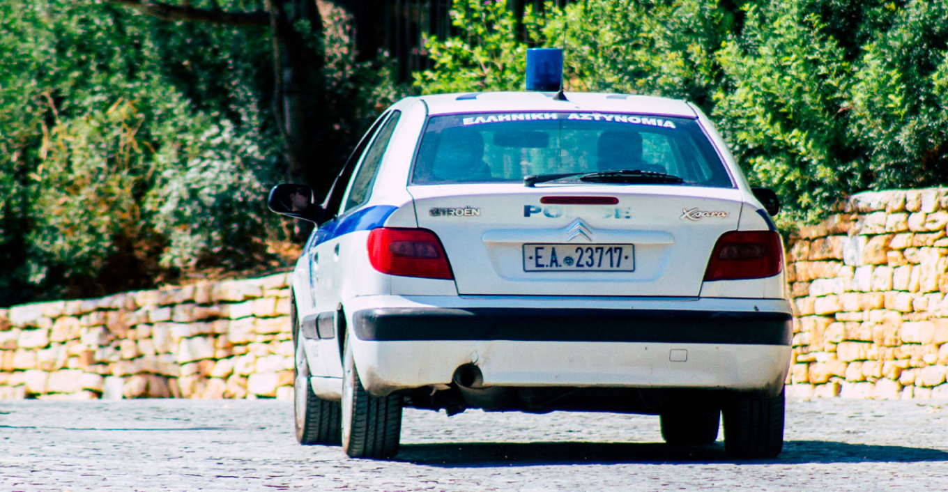 Σοκ στη Λέρο: Ομολόγησε ότι σκότωσε τον πατέρα του 18χρονος