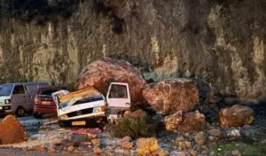 «Σαρώνει» τη Δυτική Ελλάδα η κακοκαιρία: Κατολισθήσεις, πλημμύρες και και καταστροφές