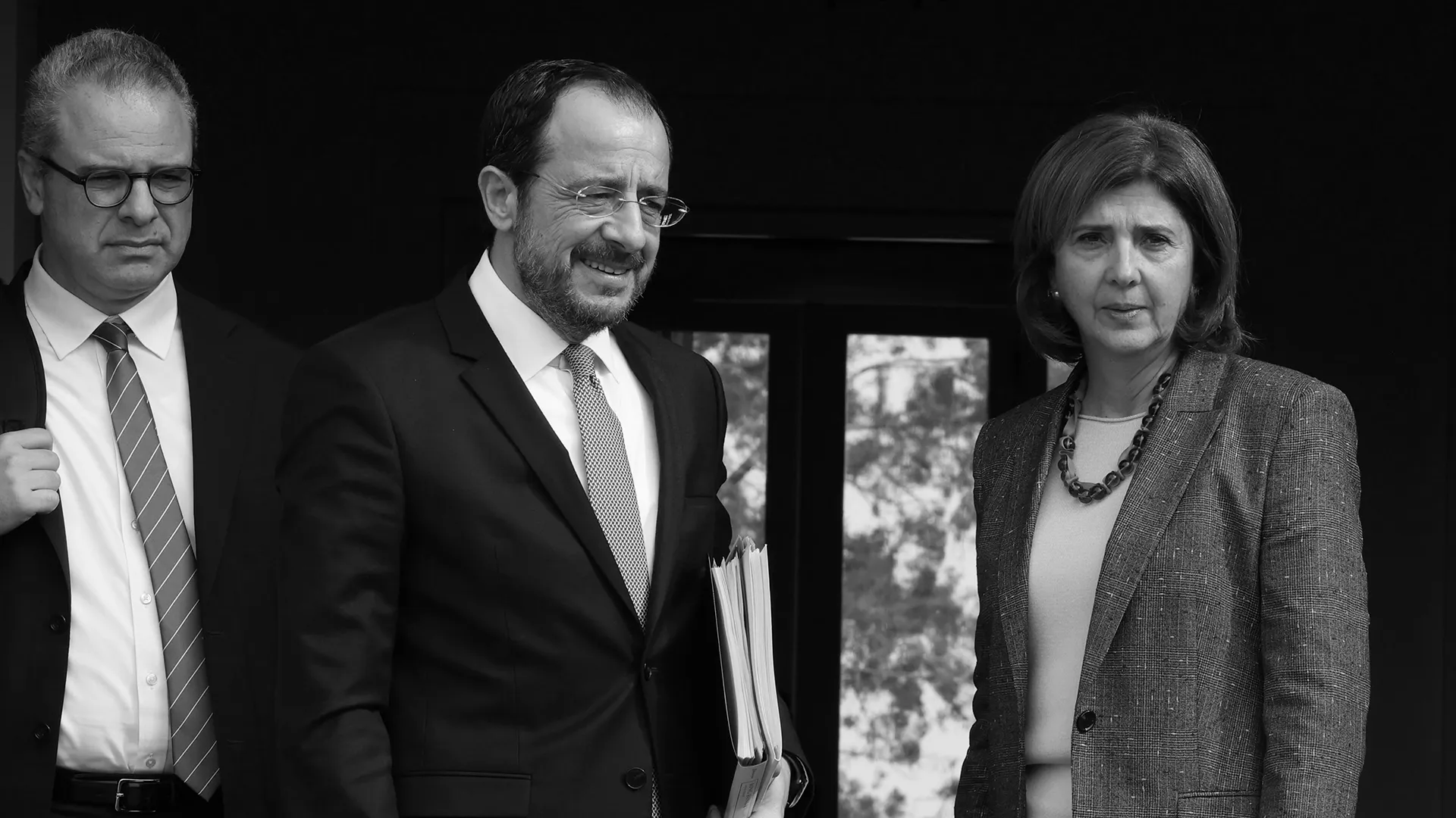 Οδεύουμε προς δύο κράτη;