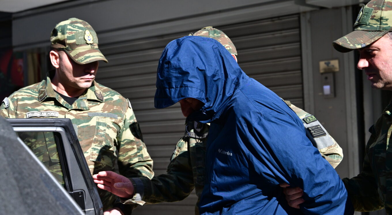 Σε διαθεσιμότητα ο σμήναρχος, του ασκήθηκε κακουργηματική δίωξη για κατασκοπεία 