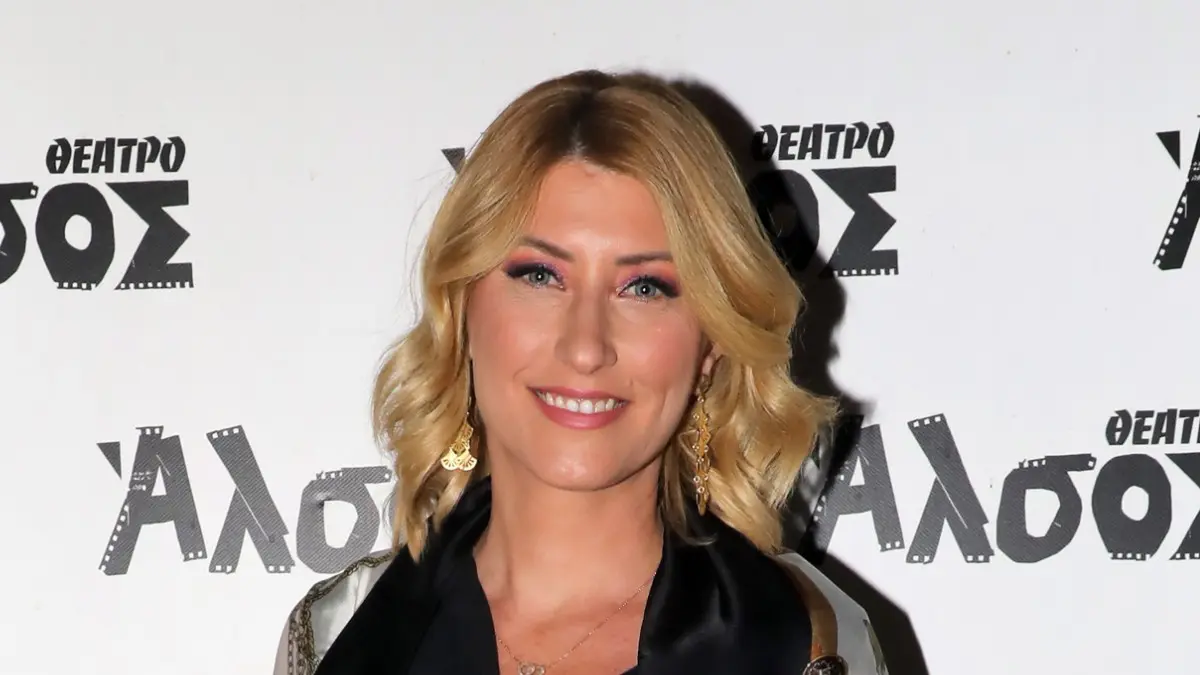 Σία Κοσιώνη: Παραμένει στο νοσοκομείο – Tι συμβαίνει με την υγεία της;