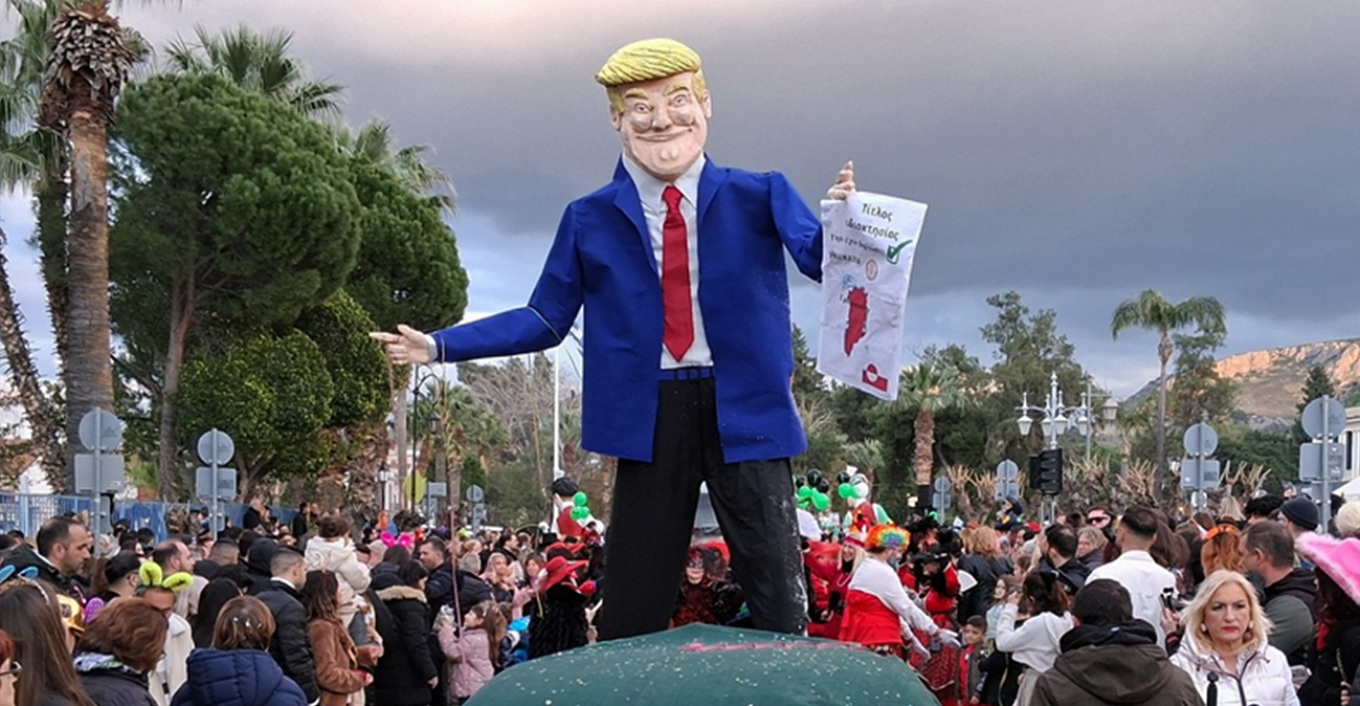 Ναύπλιο: Έκαψαν ομοίωμα του Τραμπ στο καρναβάλι