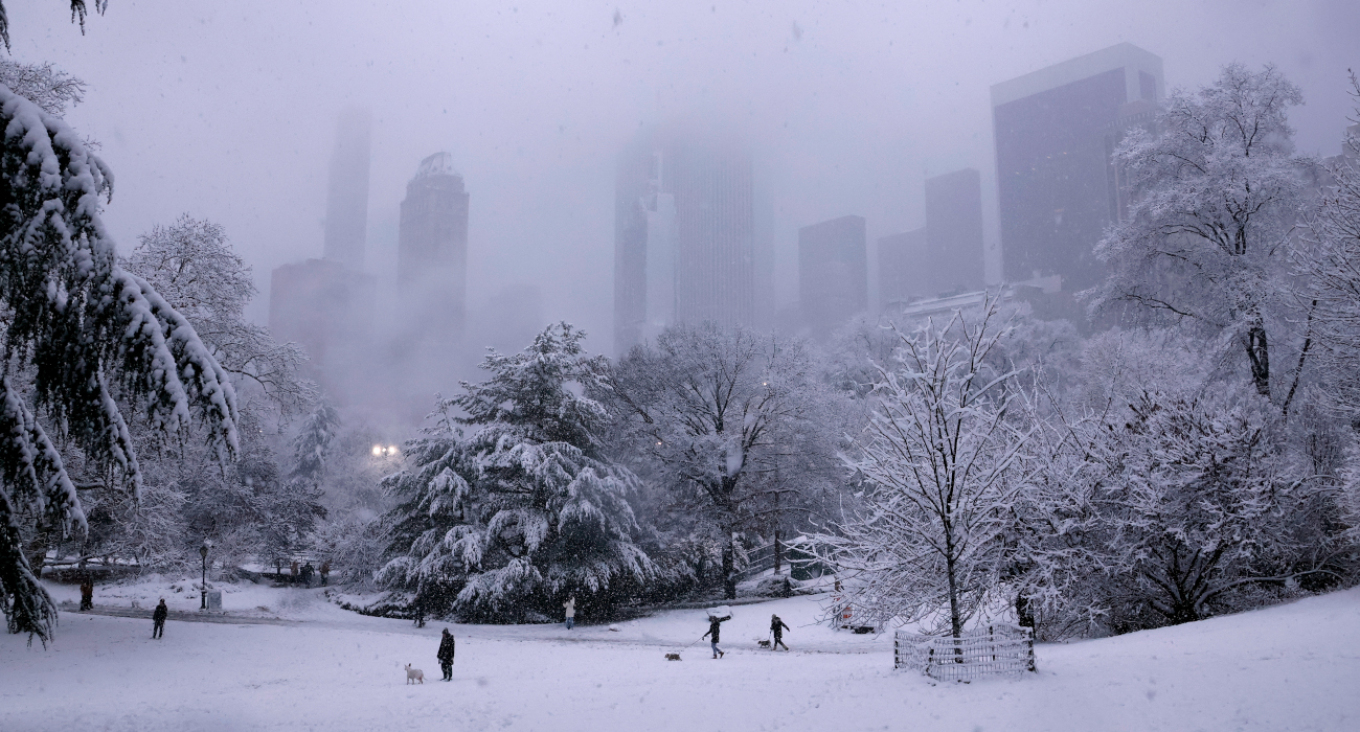 Τουλάχιστον 13 νεκροί από υποθερμία στη Νέα Υόρκη εν μέσω σφοδρού κύματος ψύχους