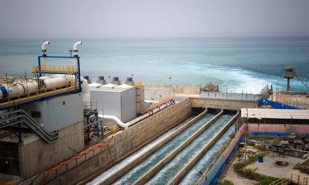 &laquo;&Beta;&rho;&alpha;&chi;&upsilon;&kappa;ύ&kappa;&lambda;&omega;&mu;&alpha;&raquo; &sigma;&tau;&eta;&nu; &upsilon;&delta;&rho;&omicron;&delta;ό&tau;&eta;&sigma;&eta;: &Gamma;&iota;&alpha;&tau;ί &eta; &alpha;&phi;&alpha;&lambda;ά&tau;&omega;&sigma;&eta; &Lambda;ά&rho;&nu;&alpha;&kappa;&alpha;&sigmaf; &tau;&rho;έ&chi;&epsilon;&iota; &nu;&alpha; &pi;&rho;&omicron;&lambda;ά&beta;&epsilon;&iota; &tau;&omicron; &kappa;&alpha;&lambda;&omicron;&kappa;&alpha;ί&rho;&iota;