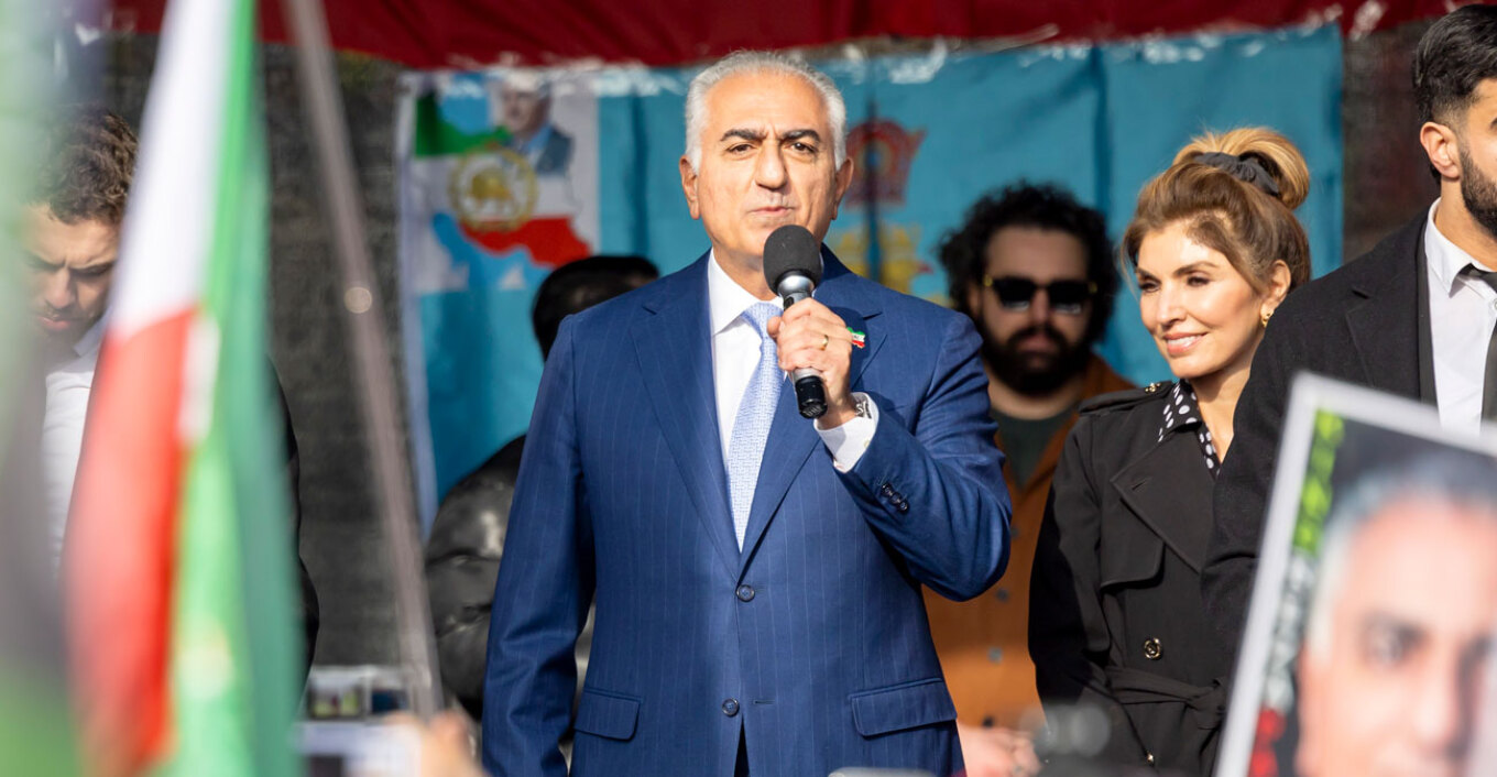 «Θα μπορούσε να σώσει ζωές»: Έκκληση Παχλαβί για αμερικανική στρατιωτική επέμβαση στο Ιράν