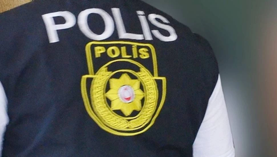 &Pi;ή&gamma;&epsilon; &nu;&alpha; &mu;&alpha;&zeta;έ&psi;&epsilon;&iota; &chi;ό&rho;&tau;&alpha; &kappa;&alpha;&iota; &kappa;&alpha;&tau;έ&lambda;&eta;&xi;&epsilon; &sigma;&tau;&alpha; &mu;&pi;&omicron;&upsilon;&nu;&tau;&rho;&omicron;ύ&mu;&iota;&alpha; &tau;&omicron;&upsilon; &Alpha;&tau;&tau;ί&lambda;&alpha;