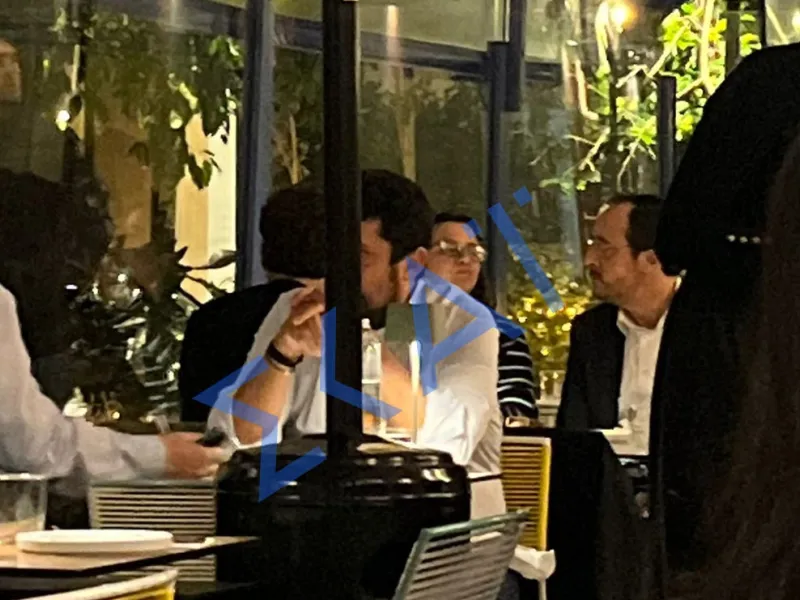 &Phi;&Omega;&Tau;&Omicron;: &Chi;&alpha;&lambda;&alpha;&rho;ό &delta;&epsilon;ί&pi;&nu;&omicron; &gamma;&iota;&alpha; &tau;&omicron;&nu; &Chi;&rho;&iota;&sigma;&tau;&omicron;&delta;&omicron;&upsilon;&lambda;ί&delta;&eta; &sigma;&epsilon; &tau;&alpha;&beta;έ&rho;&nu;&alpha; &sigma;&tau;&omicron; &Pi;&alpha;&gamma;&kappa;&rho;ά&tau;&iota;