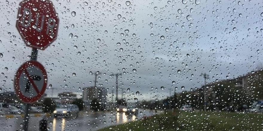 &Eta; &kappa;&alpha;&kappa;&omicron;&kappa;&alpha;&iota;&rho;ί&alpha; έ&pi;&lambda;&eta;&xi;&epsilon; &kappa;&alpha;&iota; &tau;&alpha; &kappa;&alpha;&tau;&epsilon;&chi;ό&mu;&epsilon;&nu;&alpha;: &Zeta;&eta;&mu;&iota;έ&sigmaf; &sigma;&epsilon; &delta;&rho;ό&mu;&omicron;&upsilon;&sigmaf; &kappa;&alpha;&iota; &pi;&omicron;&delta;&omicron;&sigma;&phi;&alpha;&iota;&rho;&iota;&kappa;ό &sigma;&tau;ά&delta;&iota;&omicron;