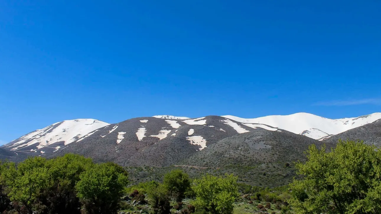 Τρία άτομα εγκλωβίστηκαν στον Ψηλορείτη