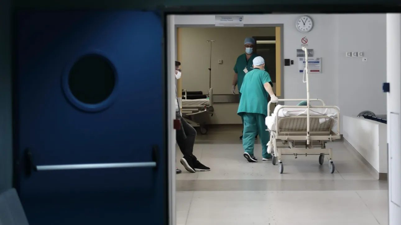 38χρονος στη Θεσσαλονίκη προκάλεσε πανικό στα επείγοντα νοσοκομείου