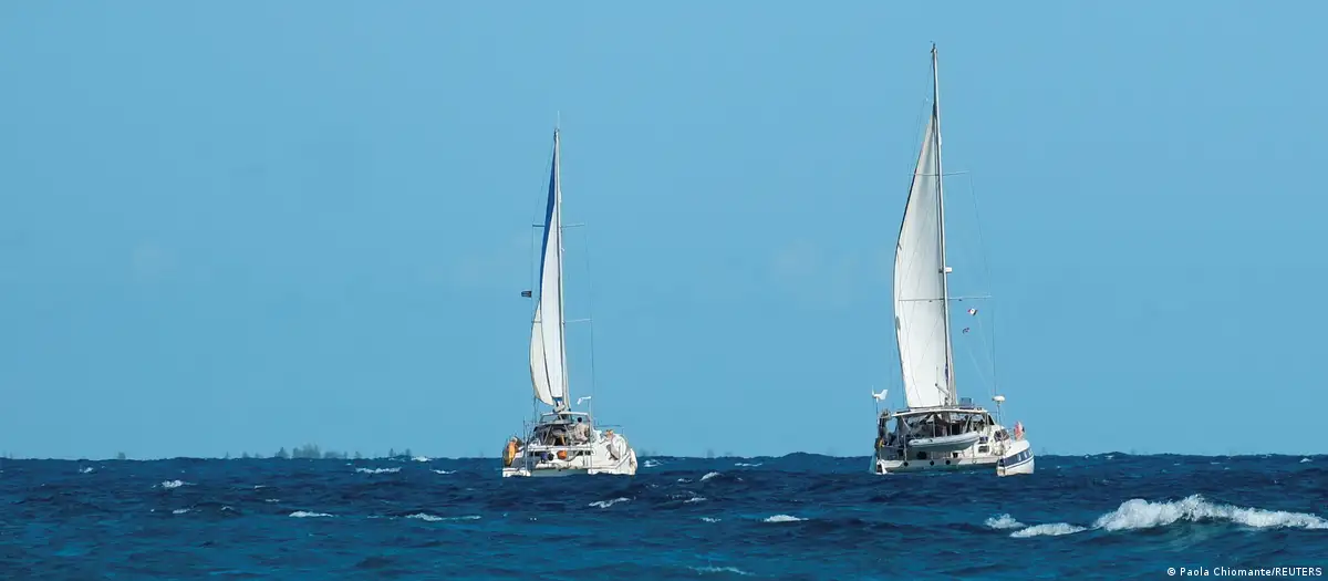 Θρίλερ με αγνοούμενα ιστιοφόρα που μετέφεραν ανθρωπιστική βοήθεια στην Κούβα