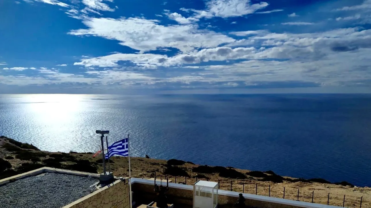 Εγκλωβισμένοι στη Γαύδο μαθητές από τη Βούλα 