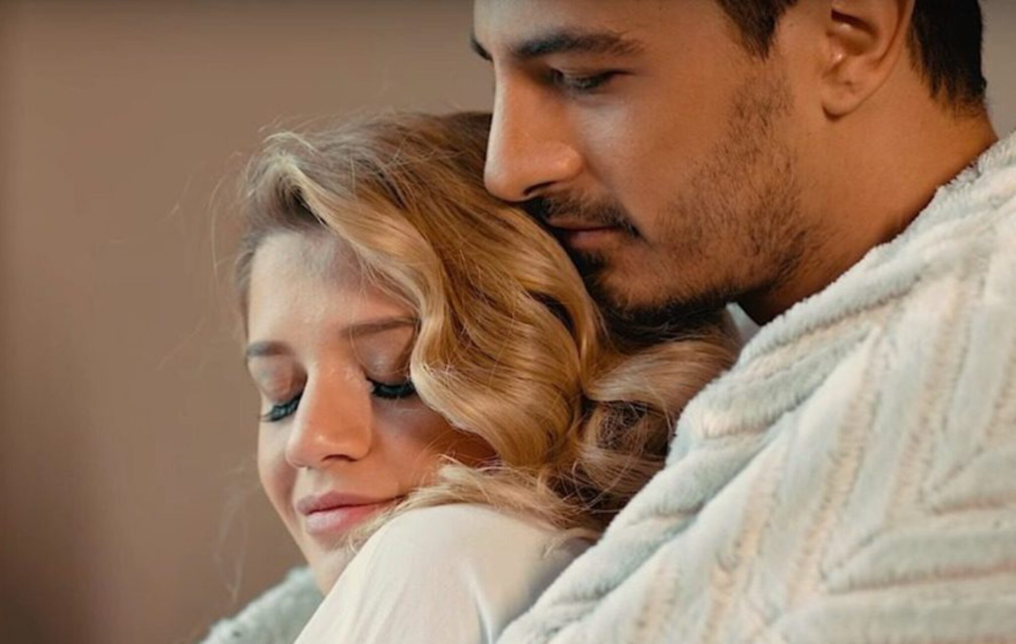 Δήμος Αναστασιάδης & Τζένη Θεωνά: Αυτό είναι το όνομα που θα δώσουν στον δεύτερο γιο τους