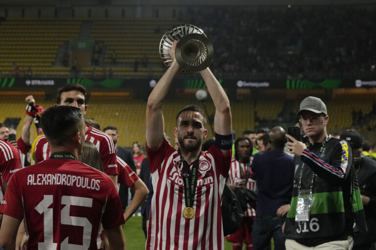 Μετρά αντίστροφα για… Ολυμπιακό ο Φορτούνης