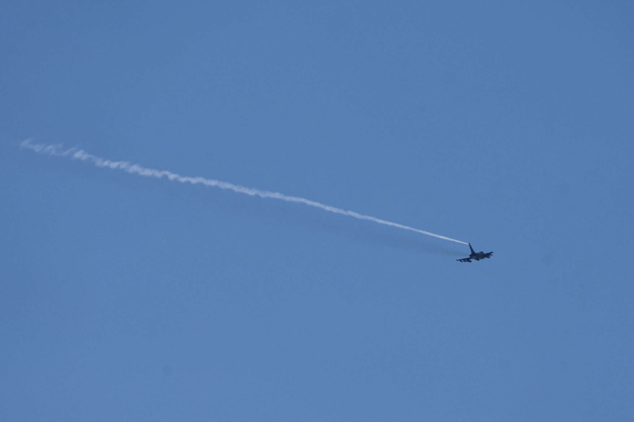 Νέος συναγερμός: Ύποπτο ίχνος νότια της Κύπρου, απογειώθηκαν τα δύο ελληνικά F-16 από την Πάφο