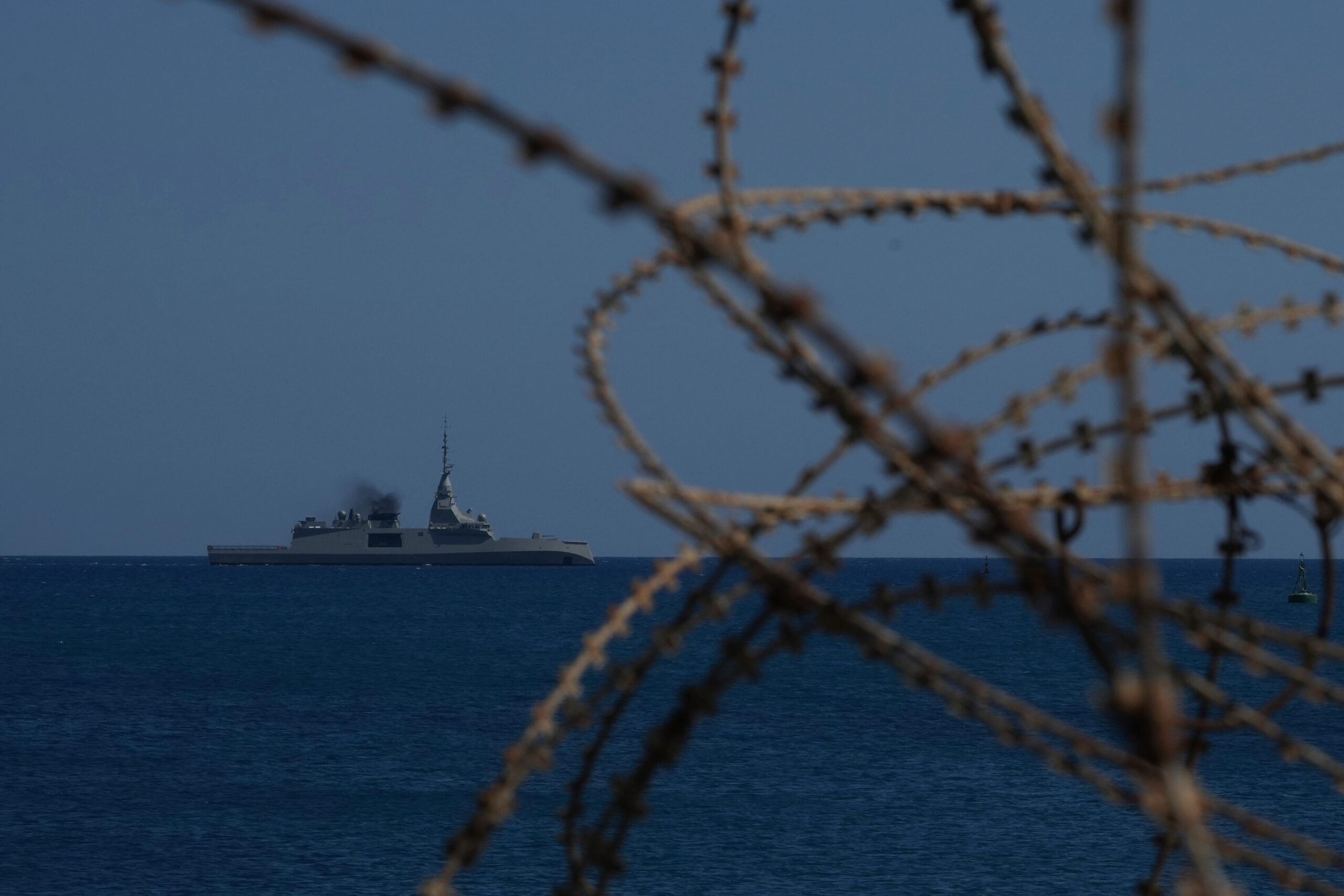 &Eta; &Kappa;ύ&pi;&rho;&omicron;&sigmaf; &kappa;&alpha;&iota; &eta; &phi;&omega;&tau;&iota;ά &gamma;ύ&rho;&omega; &tau;&eta;&sigmaf;