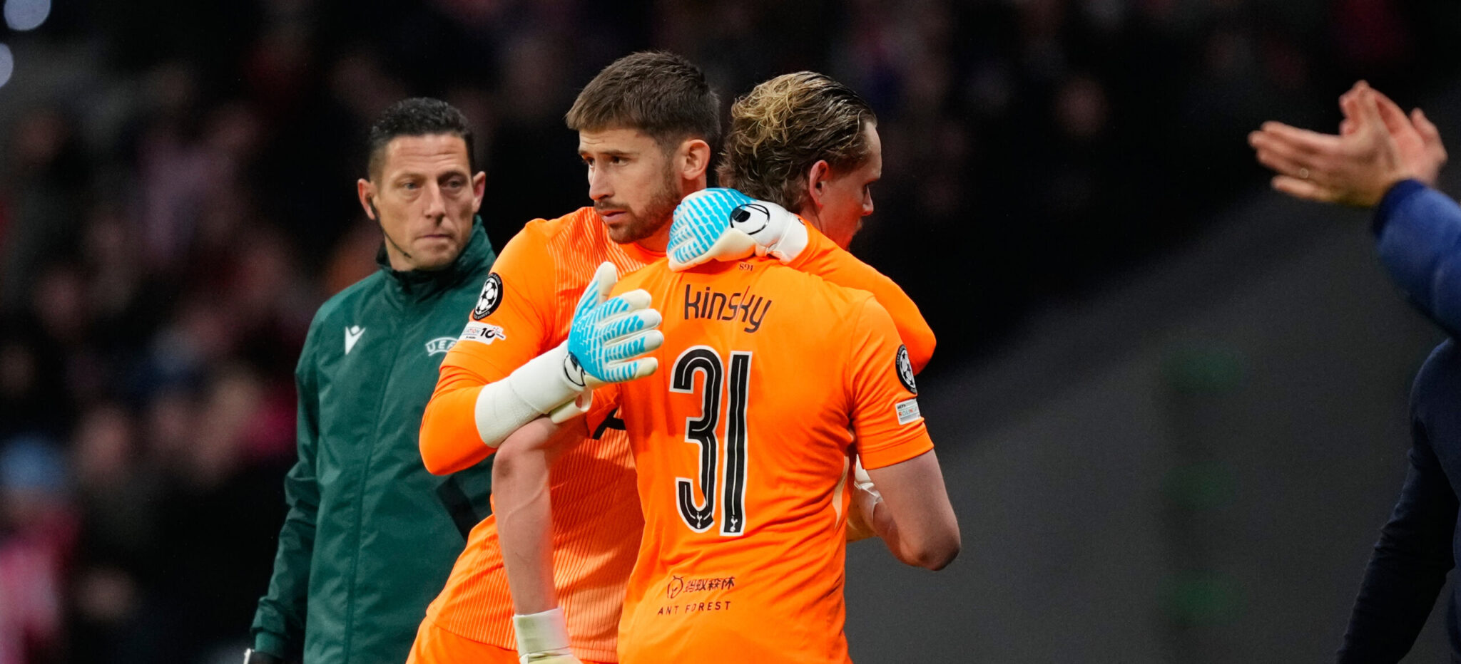 Έφταιγε ο Κίνσκι ή το… χορτάρι; Η θεωρία που φέρνει την Ατλέτικο υπεύθυνη για τα λάθη των τερματοφυλάκων (ΒΙΝΤΕΟ)