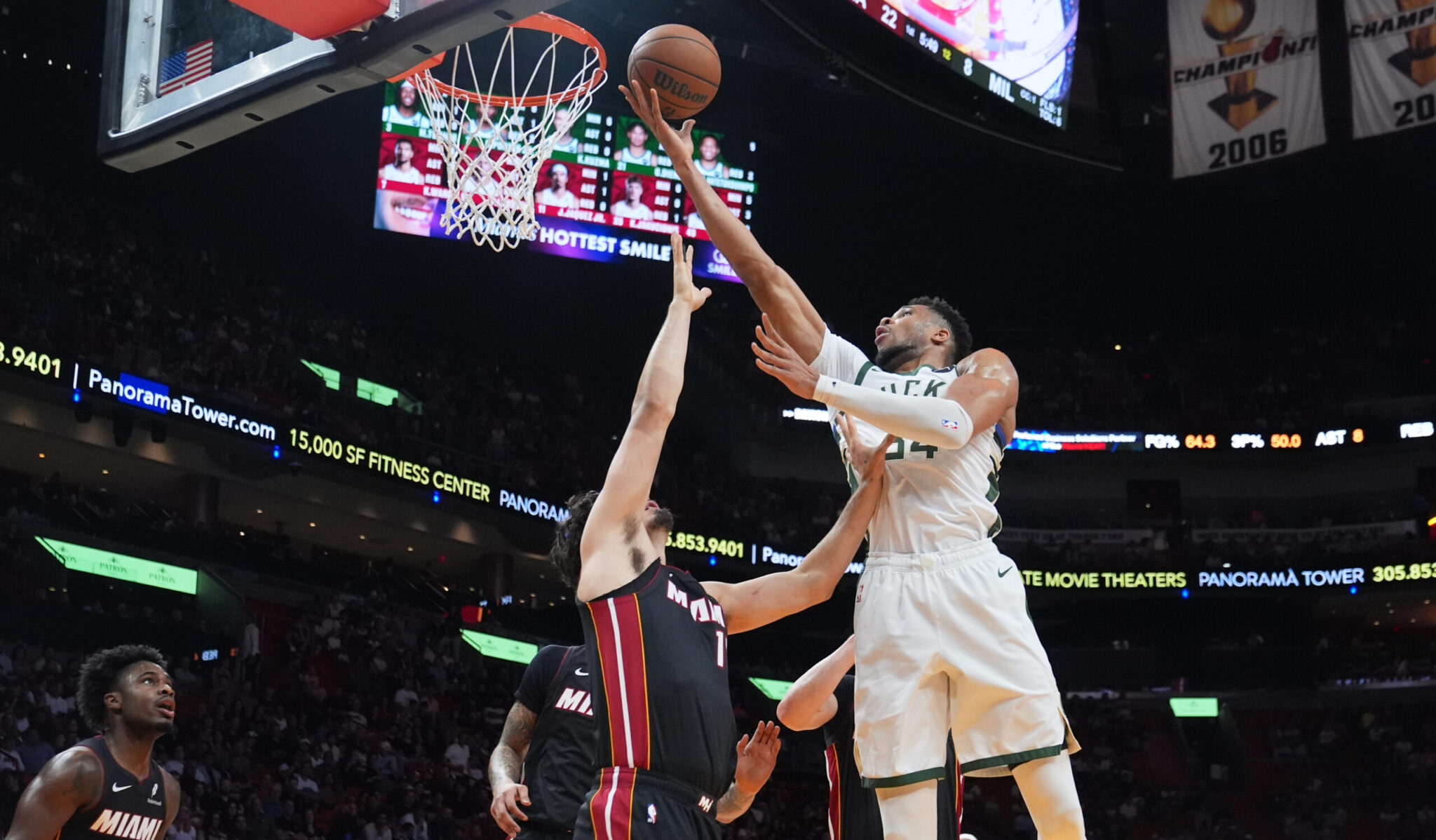 Ο σούπερ Αντετοκούνμπο δεν έφτανε για τους Μπακς στο Μαϊάμι (ΒΙΝΤΕΟ)