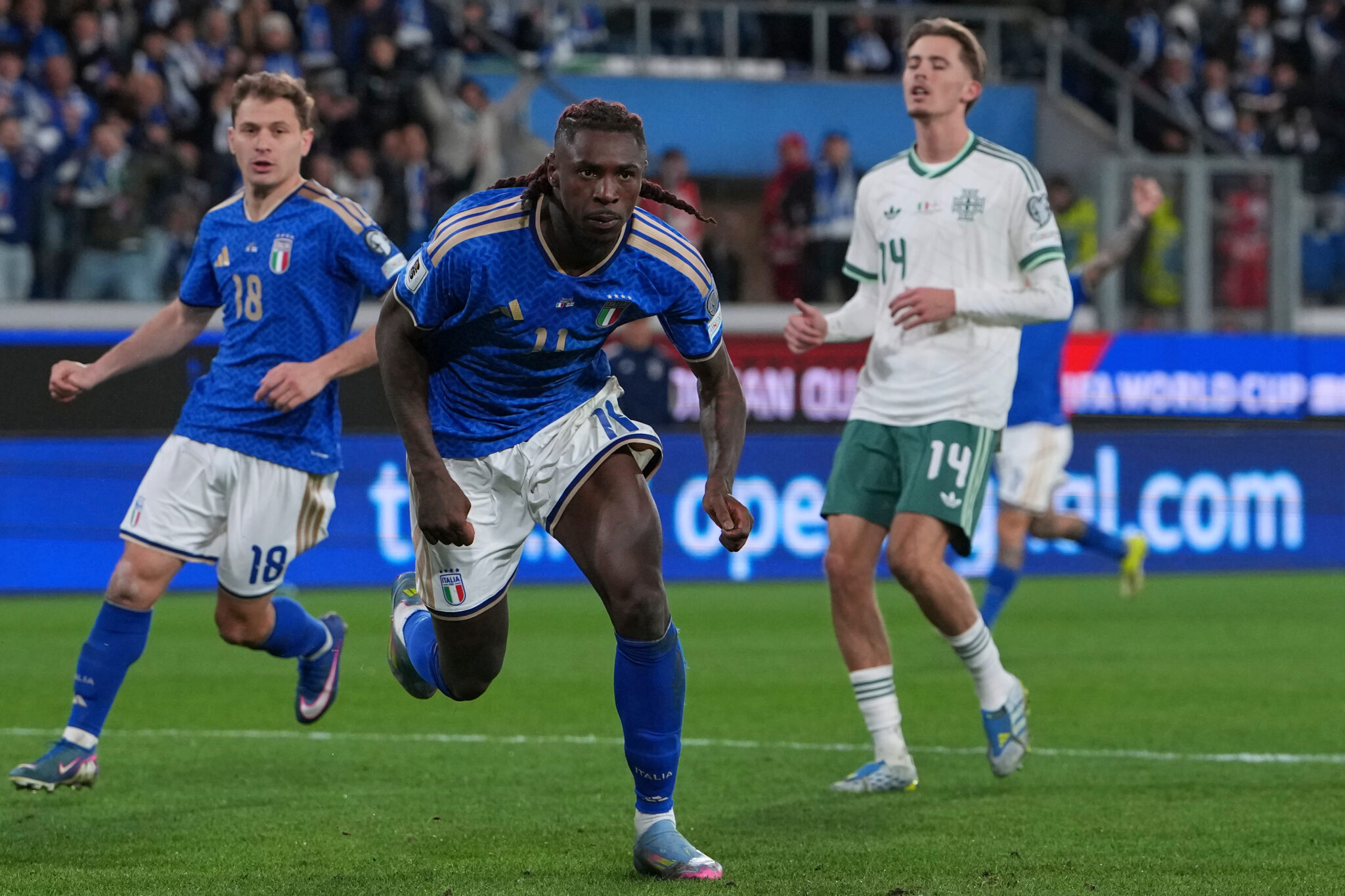 «Λύγισε» τη Βόρεια Ιρλανδία και πέρασε τελικό η Ιταλία, τέζαρε τους Σλοβάκους το απίθανο Κόσοβο