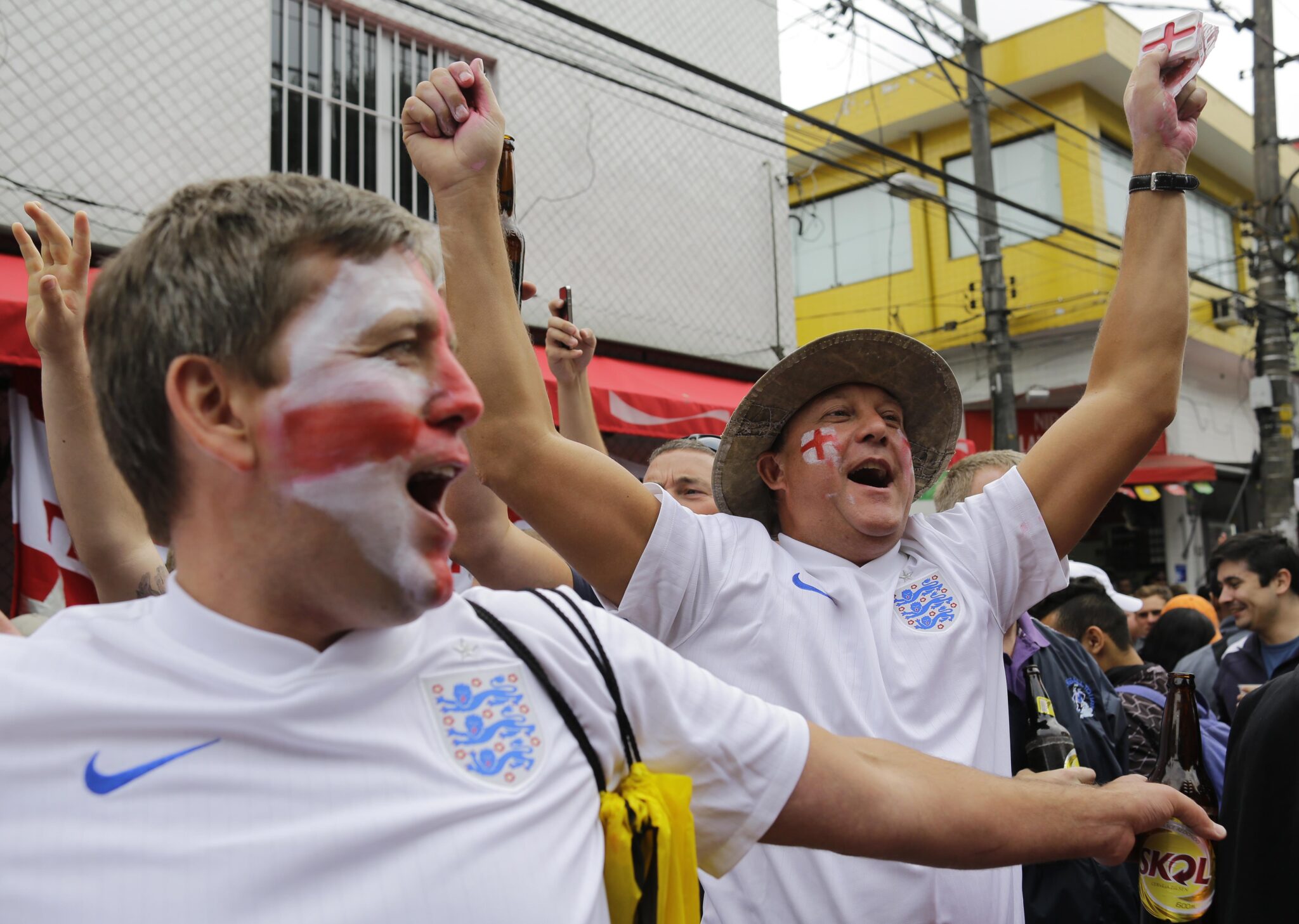 Αγγλος πουλά το σπίτι του για να πάει στο Μουντιάλ
