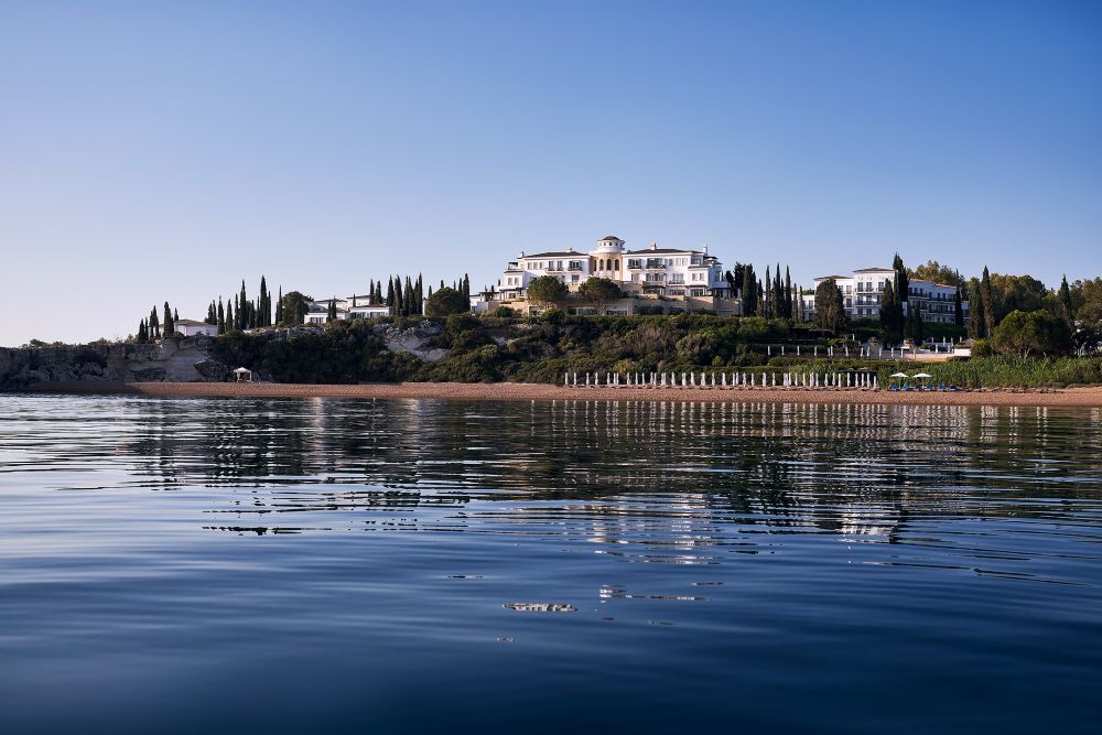 &Tau;&omicron; Anassa &alpha;&nu;&omicron;ί&gamma;&epsilon;&iota; έ&nu;&alpha; &nu;έ&omicron; &kappa;&epsilon;&phi;ά&lambda;&alpha;&iota;&omicron; &mu;&epsilon; &sigma;&epsilon;&beta;&alpha;&sigma;&mu;ό &sigma;&tau;&eta;&nu; &iota;&sigma;&tau;&omicron;&rho;ί&alpha; &tau;&omicron;&upsilon;