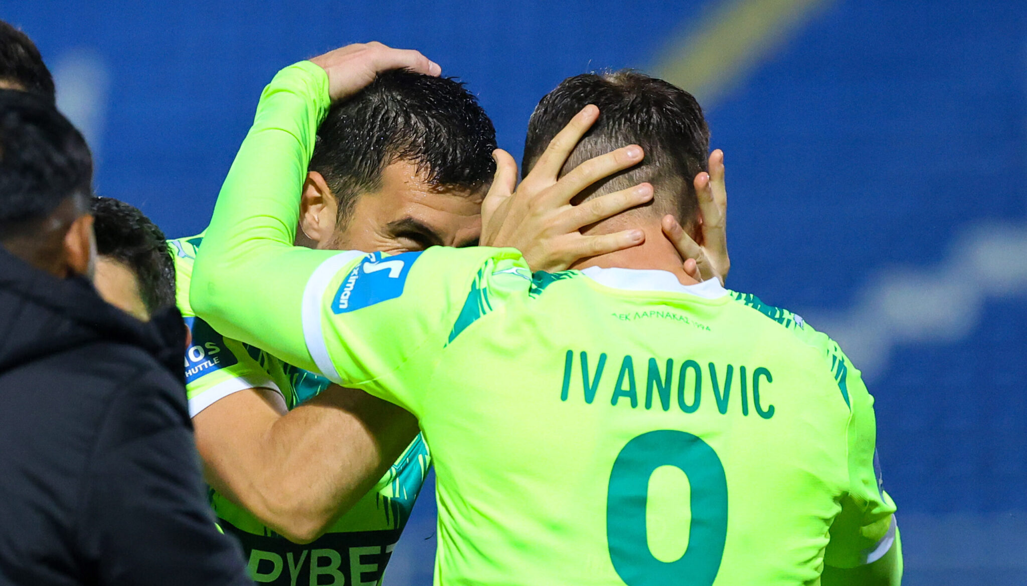 «Λύγισε» τον Εθνικό και ανέβηκε στη δεύτερη θέση η ΑΕΚ (ΒΙΝΤΕΟ)