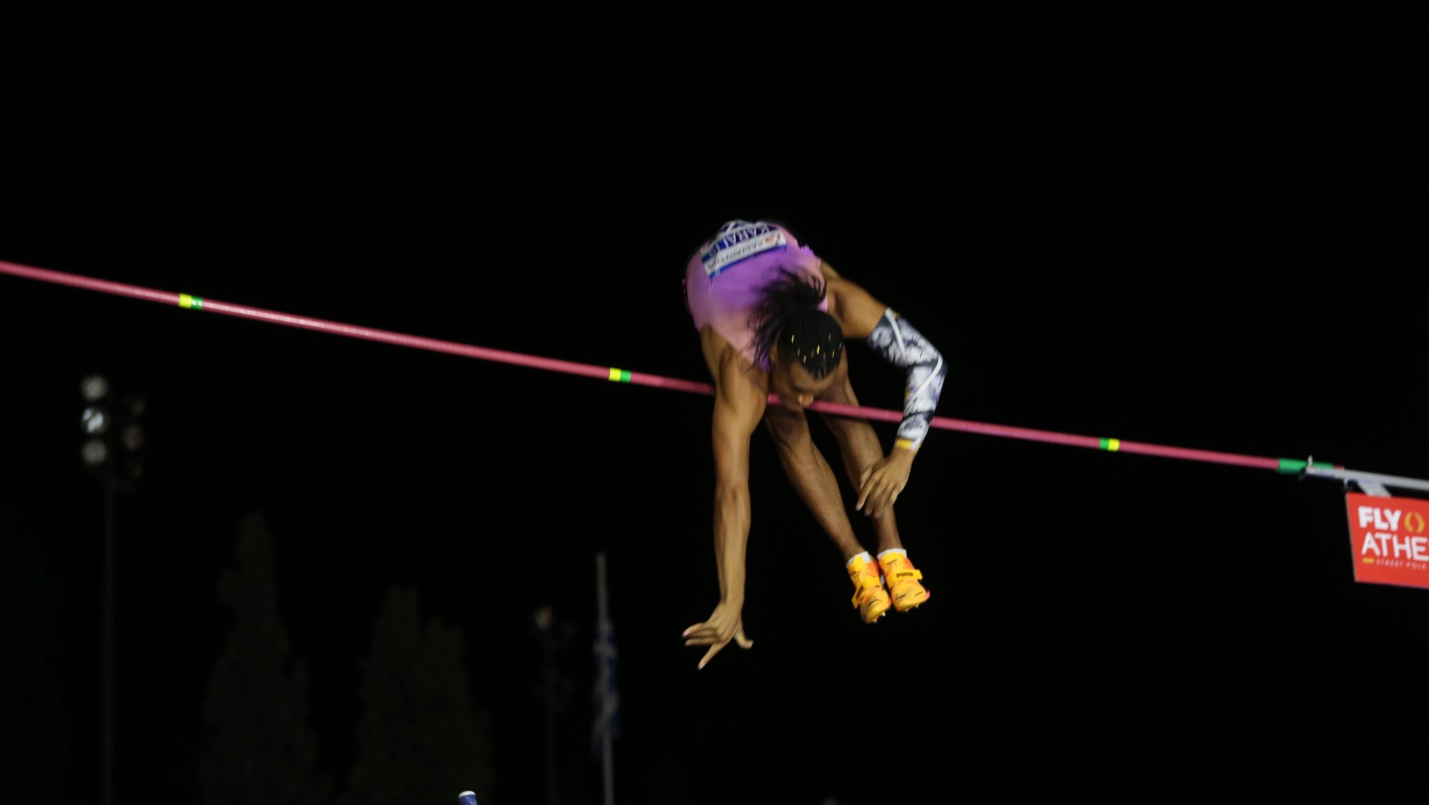 Ιπτάμενος Καραλής: Πρώτος στη Ρουέν με 6,06μ και μια ανάσα από το ασύλληπτο 6,20μ