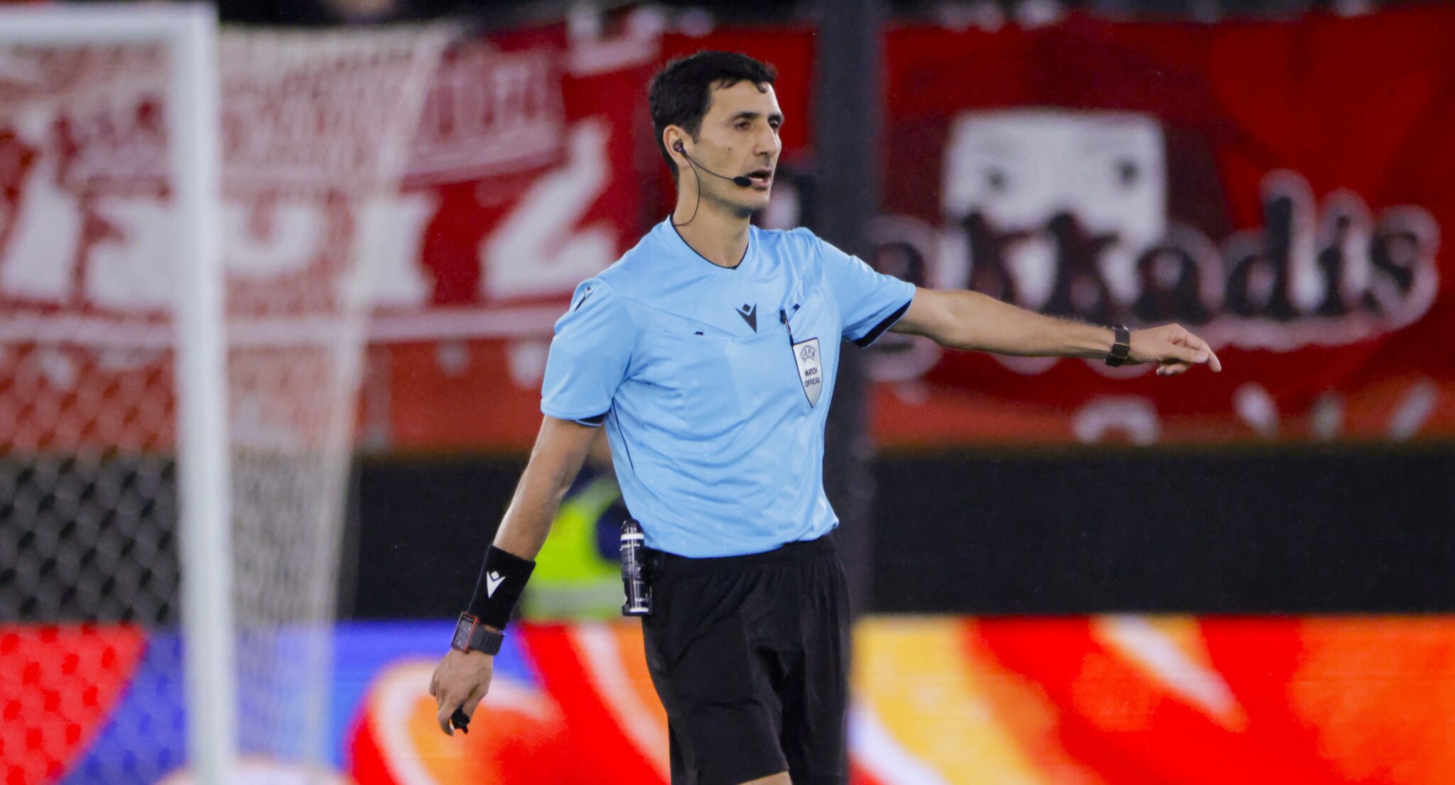 ΑΕΚ-Κρίσταλ Πάλας: Αζέροι διαιτητές με Ολλανδό στο VAR