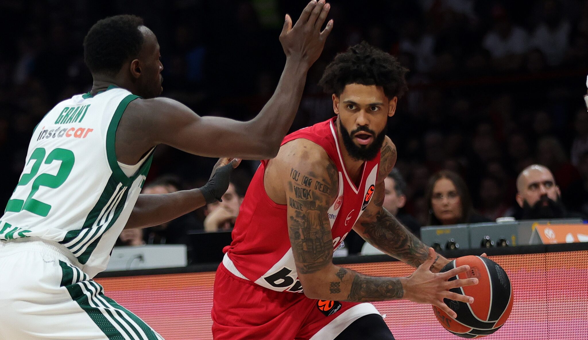 Πρώην αθλητικός διευθυντής Αρμάνι Μιλάνο: «Είχαμε συμφωνήσει με Ντόρσεϊ-Μιλουτίνοφ»