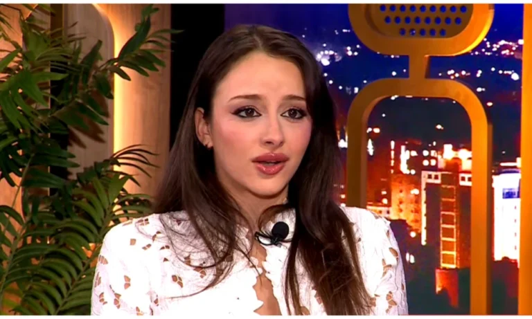 Συγκλονίζει η Εβελίνα Βασίλη: Η μάχη με τις διατροφικές διαταραχές – «Δεν με αναγνώριζα» (ΒΙΝΤΕΟ)