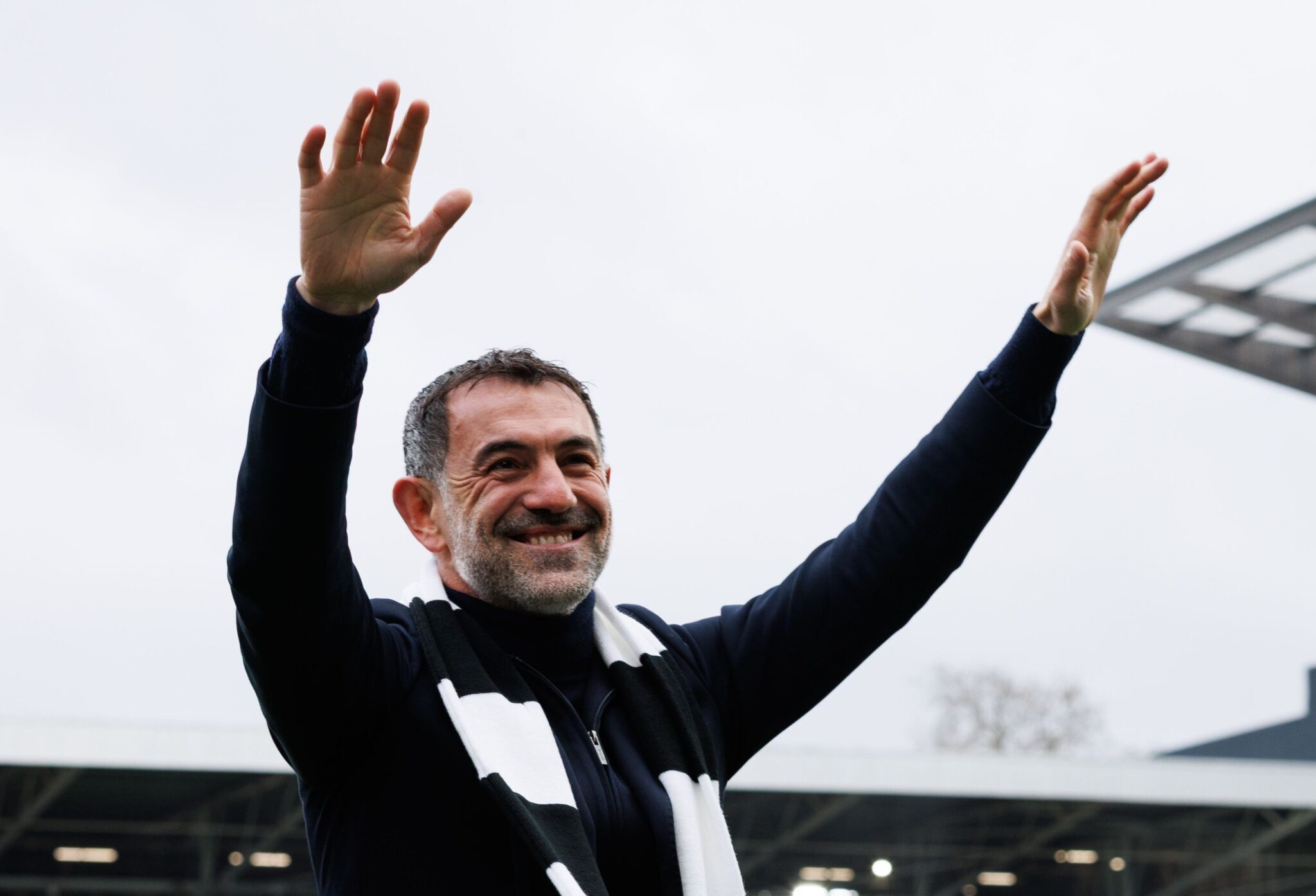 Ο Καραγκούνης αποθεώθηκε στο «Craven Cottage» και έφερε… τύχη στη Φούλαμ (ΒΙΝΤΕΟ)