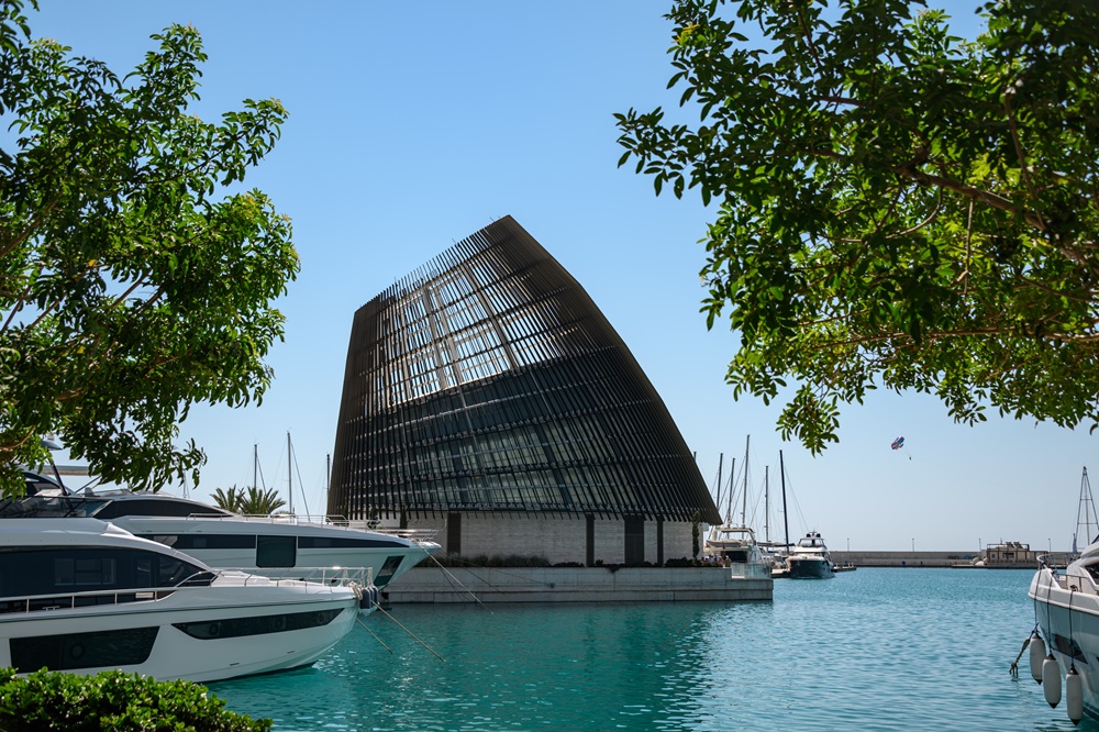 &Eta; &Mu;&alpha;&rho;ί&nu;&alpha; &Alpha;&gamma;ί&alpha;&sigmaf; &Nu;ά&pi;&alpha;&sigmaf; &upsilon;&pi;&omicron;&delta;έ&chi;&epsilon;&tau;&alpha;&iota; &tau;&eta;&nu; ά&nu;&omicron;&iota;&xi;&eta; &mu;&epsilon; έ&nu;&alpha; &alpha;&nu;&theta;&iota;&sigma;&mu;έ&nu;&omicron; Spring Festival