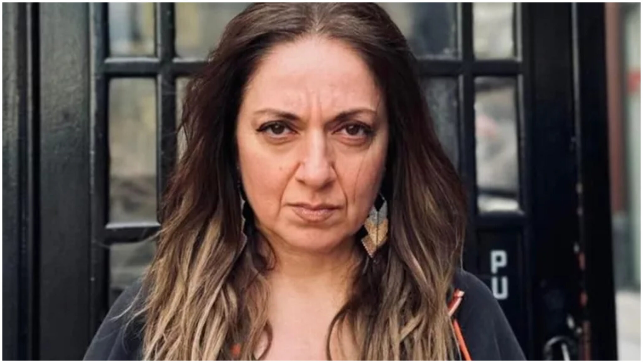 Μουτίδου: «Η γυναίκα πρέπει να είναι ωραία, αλλιώς ο άνδρας της θα πάει με μικρότερη»