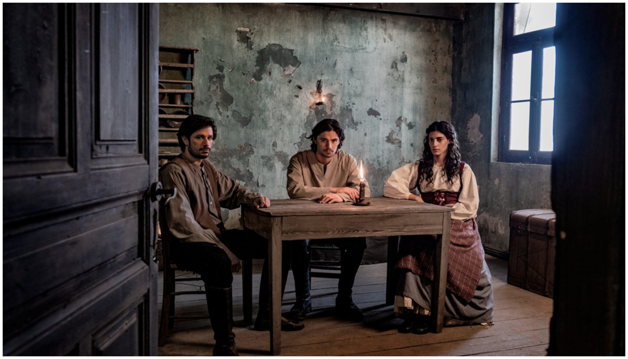 Κέρδισε το κοινό η πρεμιέρα της σειράς εποχής «ΟΙ ΑΘΩΟΙ» – Τα εντυπωσιακά νούμερα τηλεθέασης