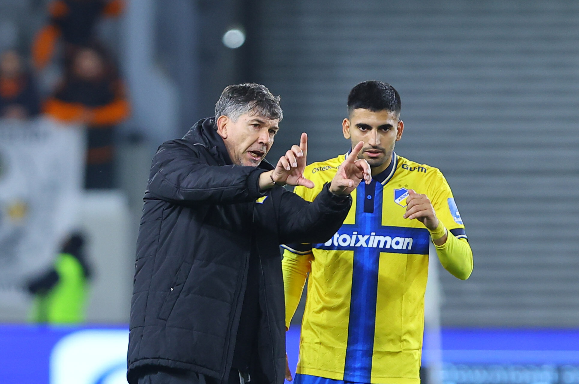 Σε διπλό ταμπλό για να… σώσει τη χρονιά ο ΑΠΟΕΛ