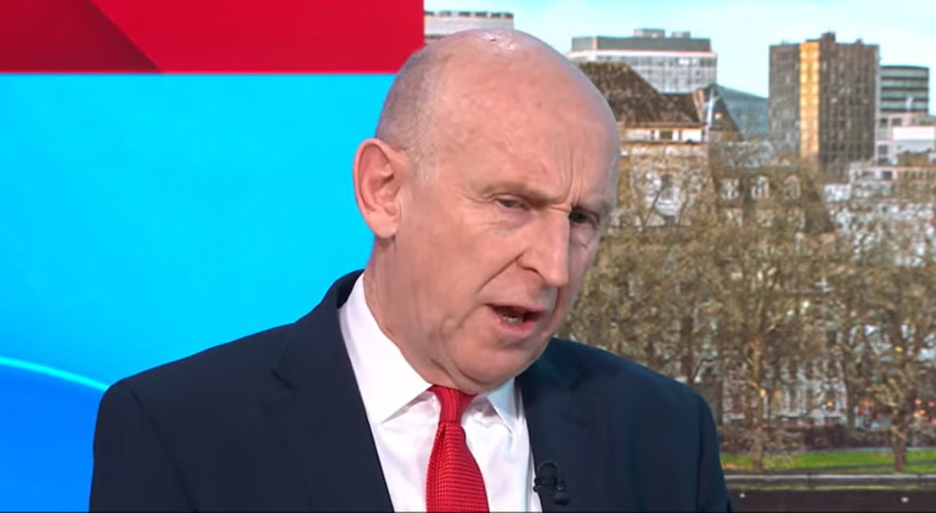 Ιρανικοί πύραυλοι εκτοξεύθηκαν προς την Κύπρο, συναγερμός για τις Βρετανικές Βάσεις