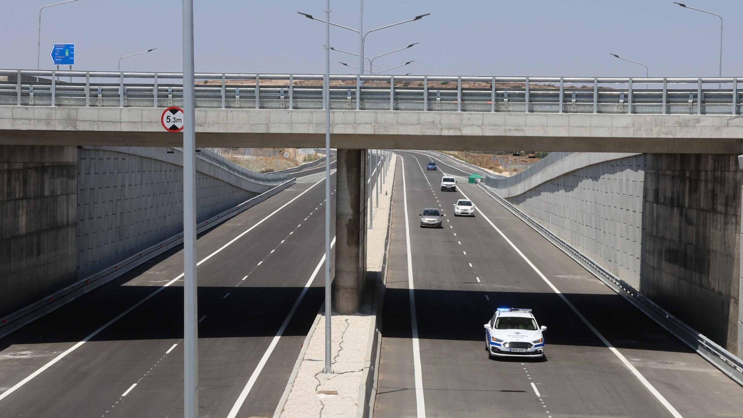 &Pi;ή&rho;&epsilon; &laquo;&phi;&omega;&tau;&iota;ά&raquo; &eta; &iota;&sigma;&tau;&omicron;&sigma;&epsilon;&lambda;ί&delta;&alpha; &tau;&omicron;&upsilon; &Tau;&Omicron;&Mu;: &Kappa;&alpha;&theta;&upsilon;&sigma;&tau;&epsilon;&rho;ή&sigma;&epsilon;&iota;&sigmaf; &kappa;&alpha;&iota; &delta;&upsilon;&sigma;&kappa;&omicron;&lambda;ί&epsilon;&sigmaf; &sigma;&tau;&eta;&nu; &alpha;&nu;&alpha;&nu;έ&omega;&sigma;&eta; &alpha;&delta;&epsilon;&iota;ώ&nu; &kappa;&upsilon;&kappa;&lambda;&omicron;&phi;&omicron;&rho;ί&alpha;&sigmaf;