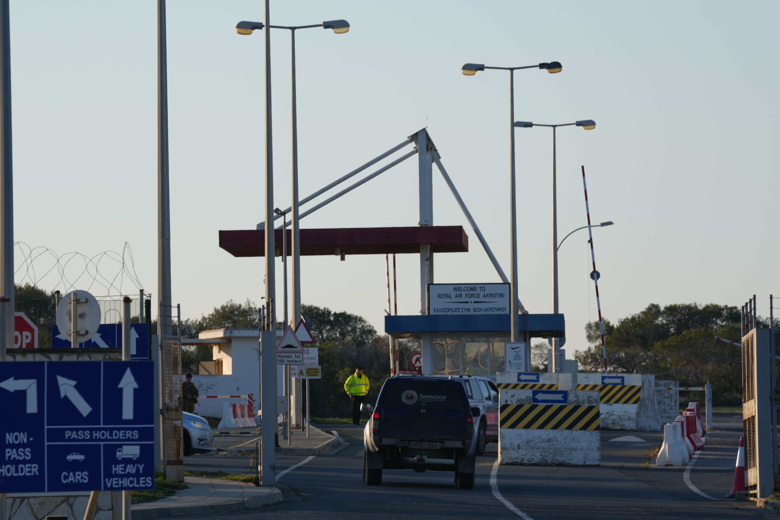 &Gamma;&iota;&alpha;&tau;ί &kappa;&alpha;&iota; &pi;ό&tau;&epsilon; &theta;&alpha; &alpha;&kappa;&omicron;&upsilon;&sigma;&tau;&epsilon;ί έ&kappa;&rho;&eta;&xi;&eta; &sigma;&tau;&omicron; &Alpha;&kappa;&rho;&omega;&tau;ή&rho;&iota;